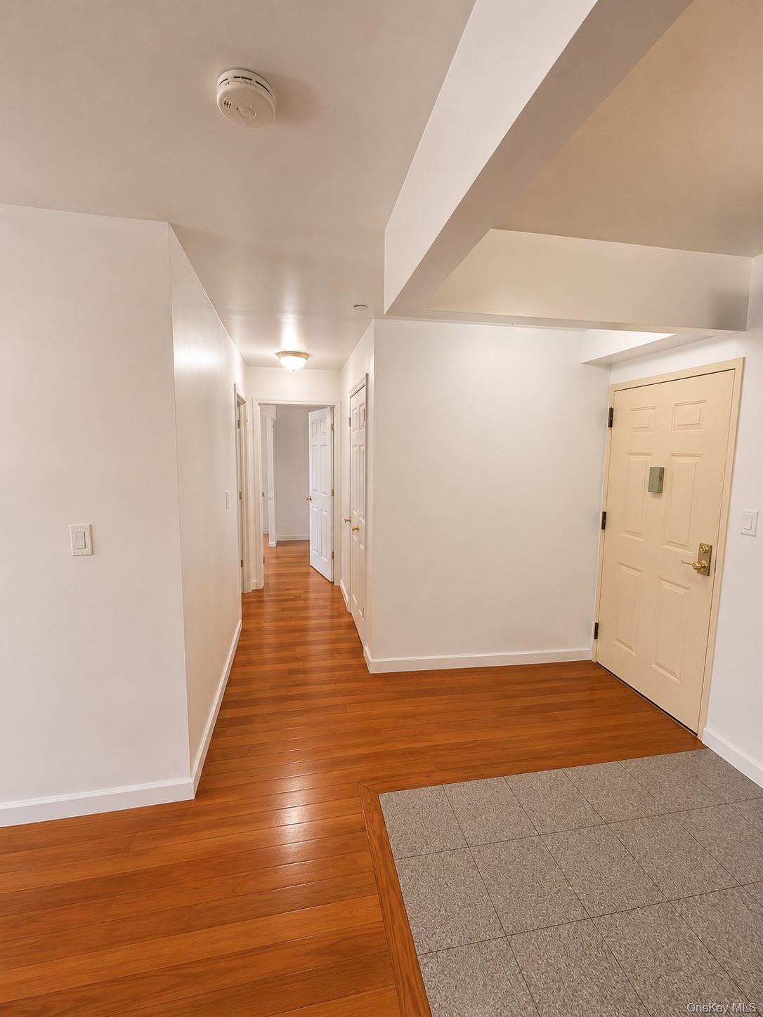 35-06 Leavitt Street, Unit 4F photo 18