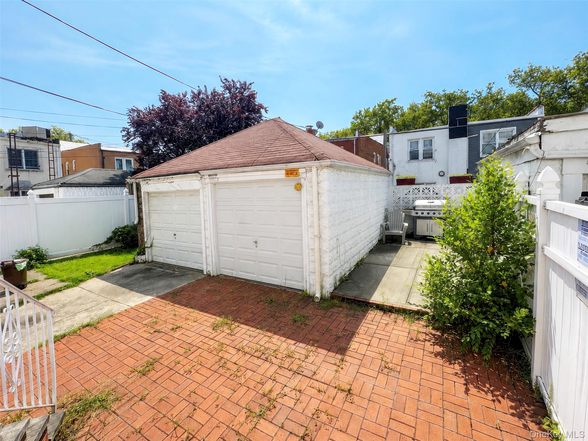986 77th Street – For Sale photo 15