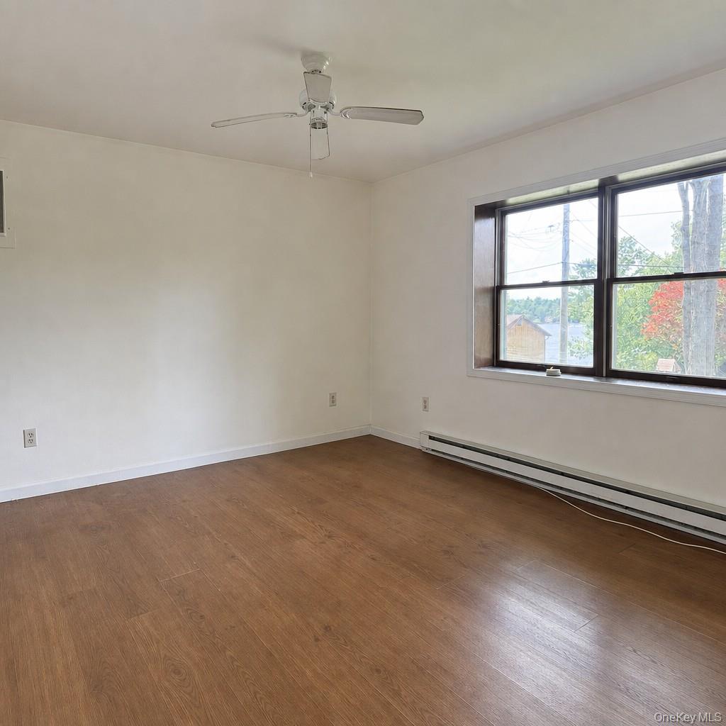180 Winston Drive – For Rent photo 9
