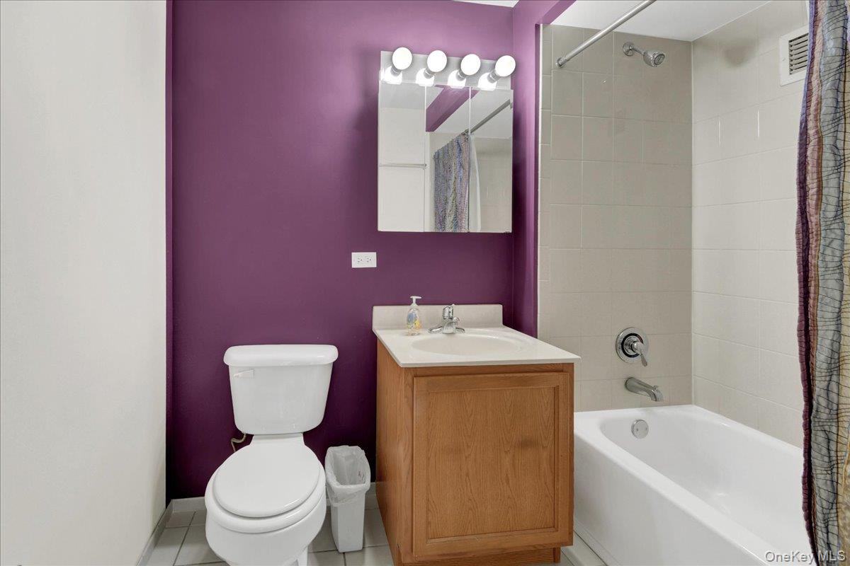 1275 Grant Avenue, Unit 10E photo 8