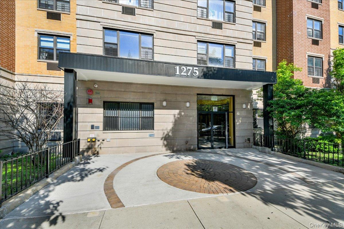1275 Grant Avenue, Unit 10E photo 13