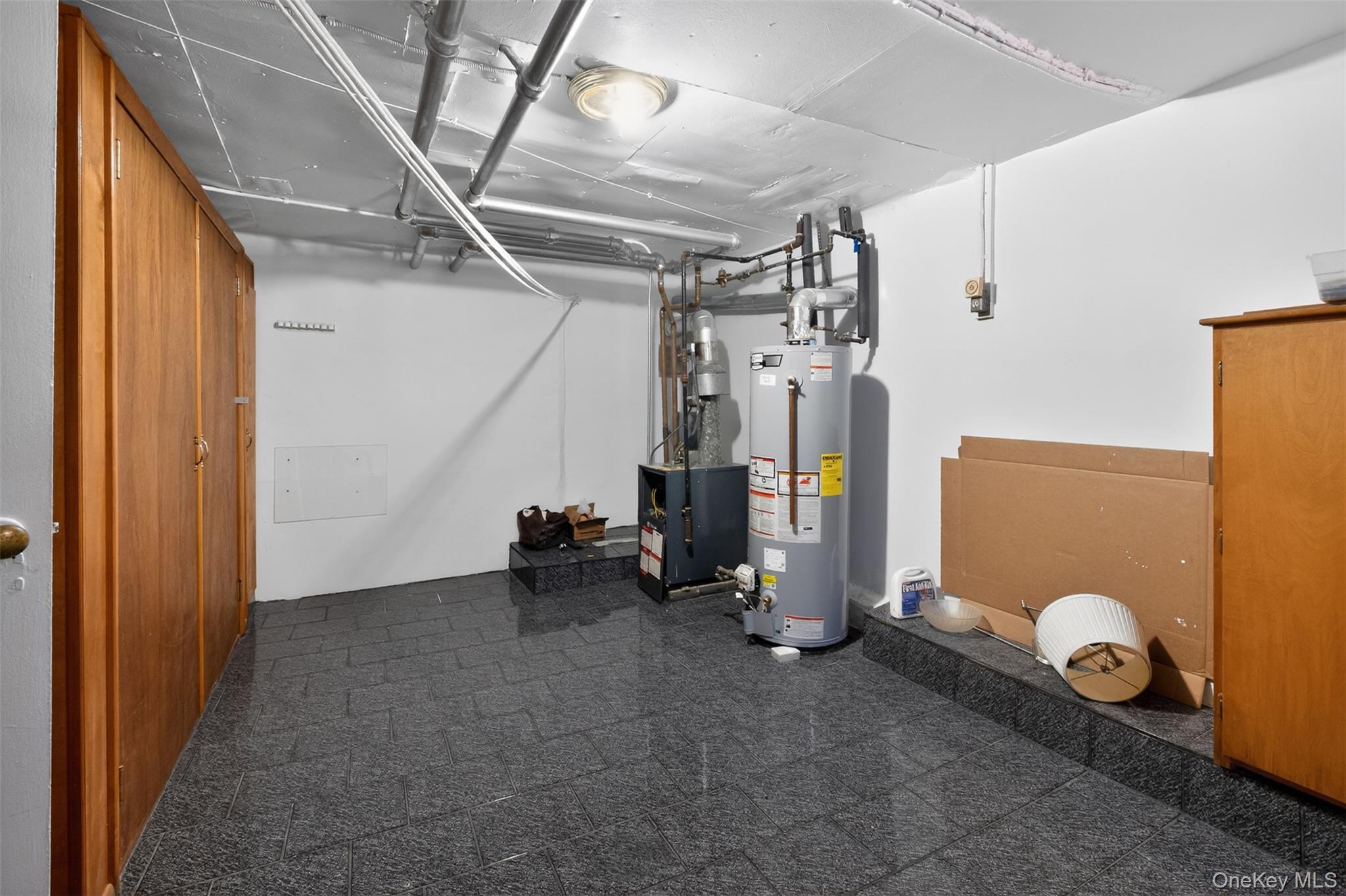 34-39 75th Street – For Rent photo 18