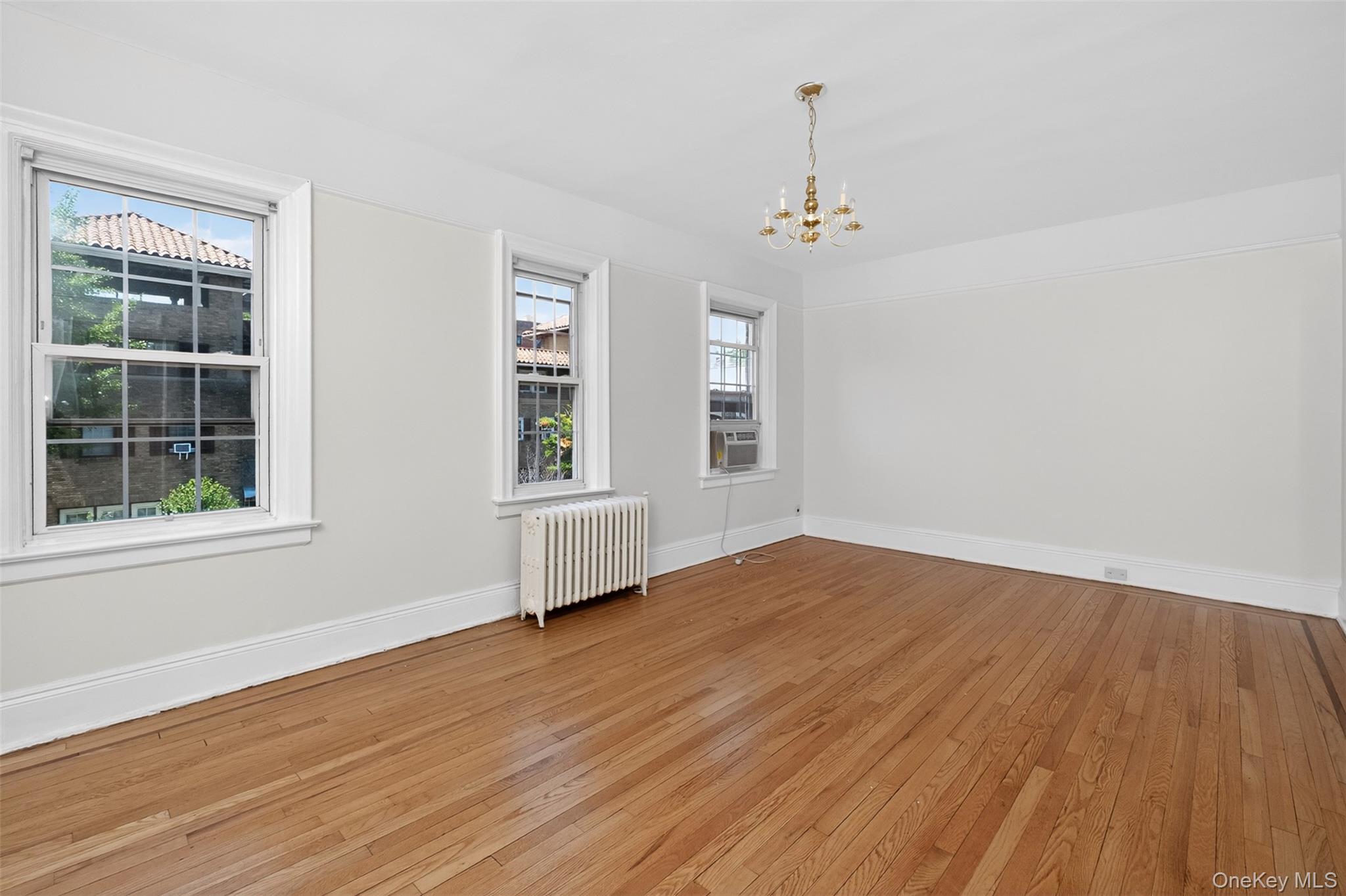 34-39 75th Street – For Rent photo 9