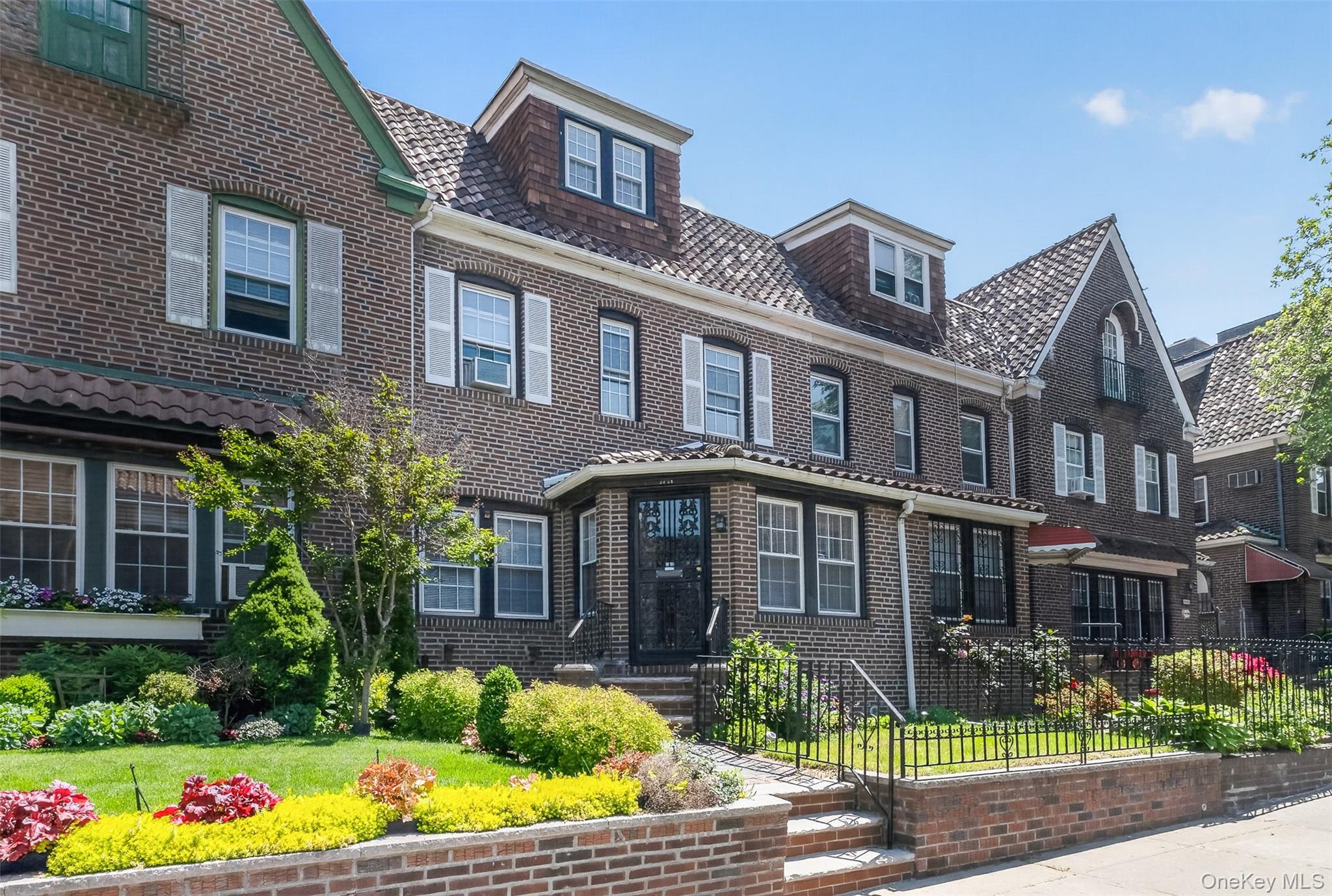 34-39 75th Street – For Rent photo 19