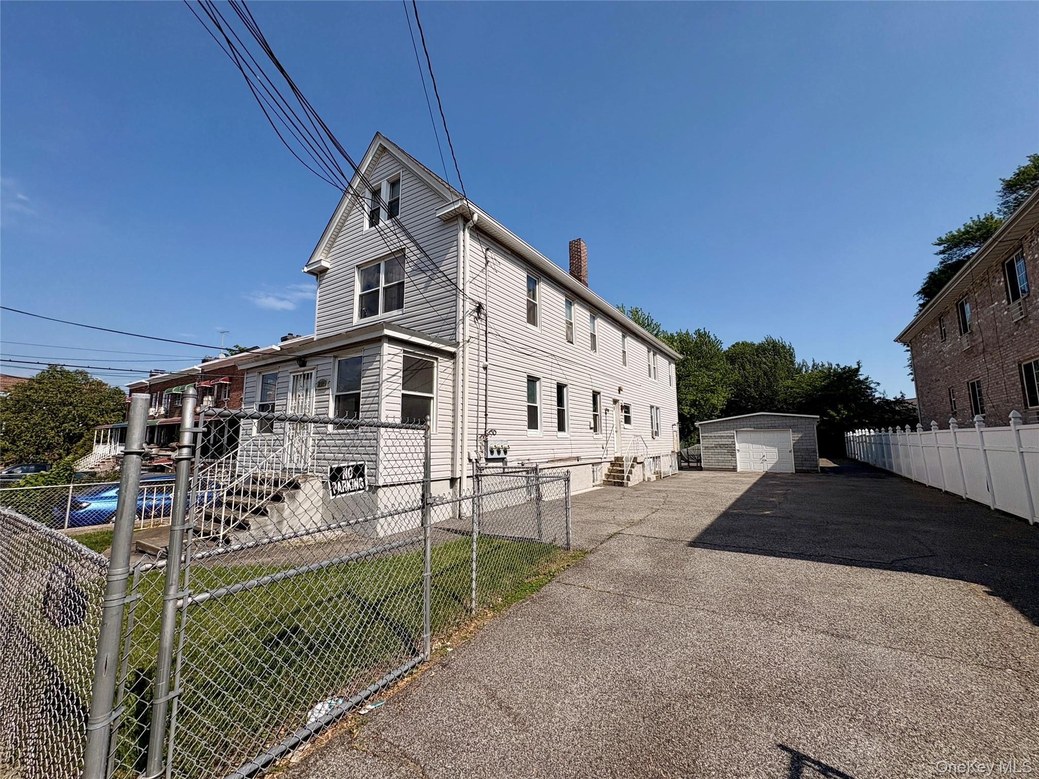 2910 Baisley Avenue – For Sale photo 10