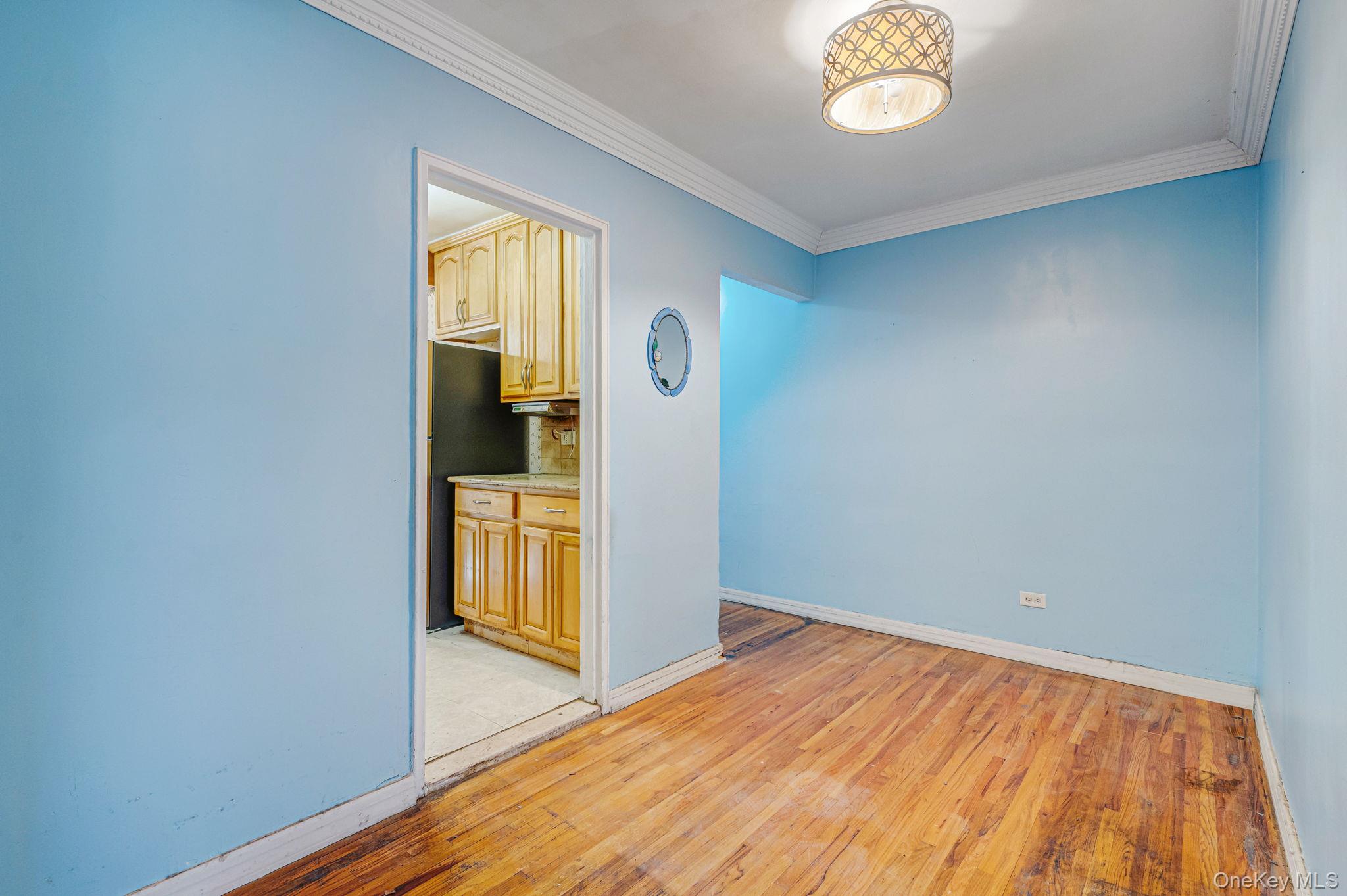 2552 E 7 Street, Unit 1H photo 6