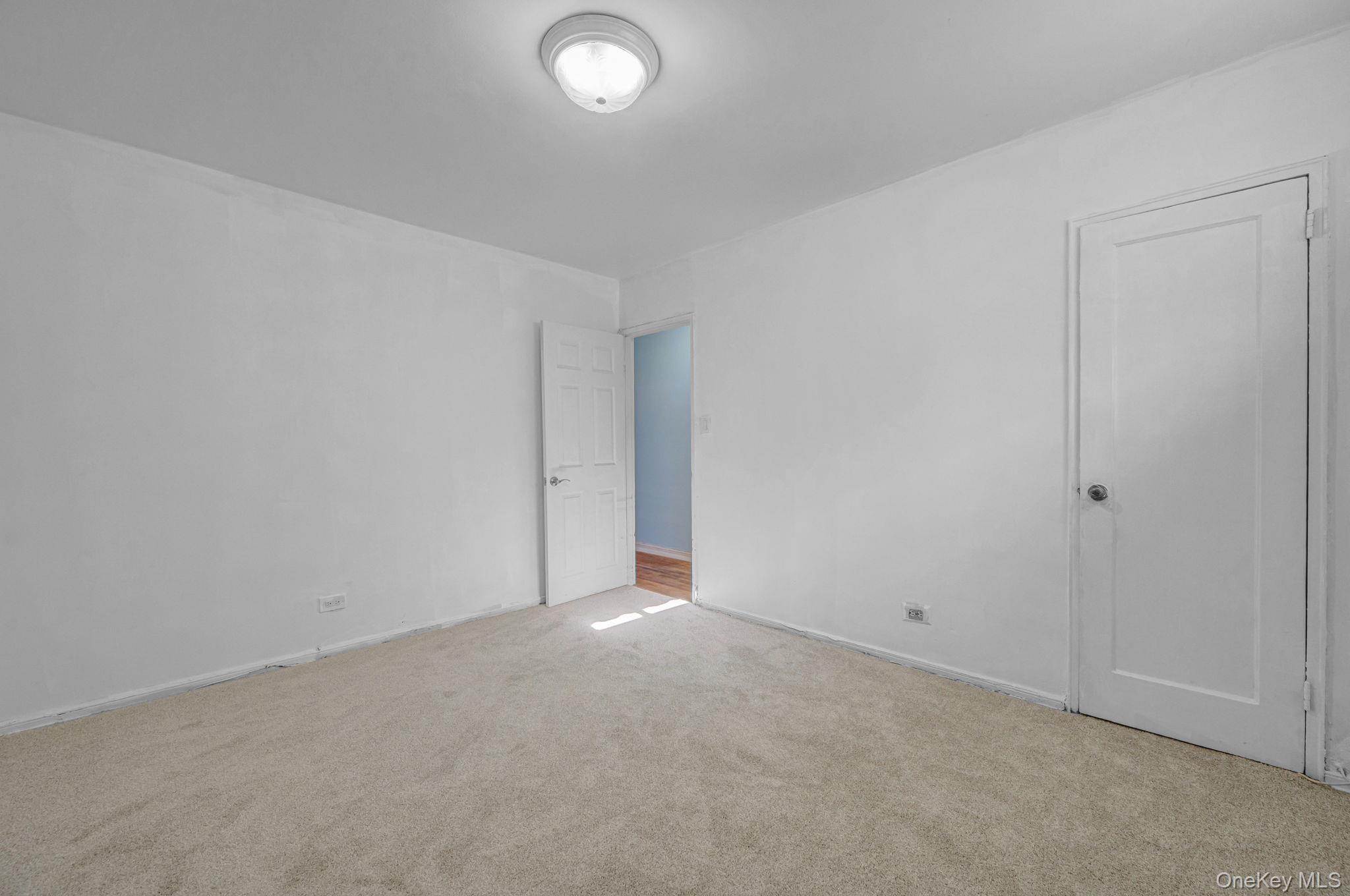 2552 E 7 Street, Unit 1H photo 12