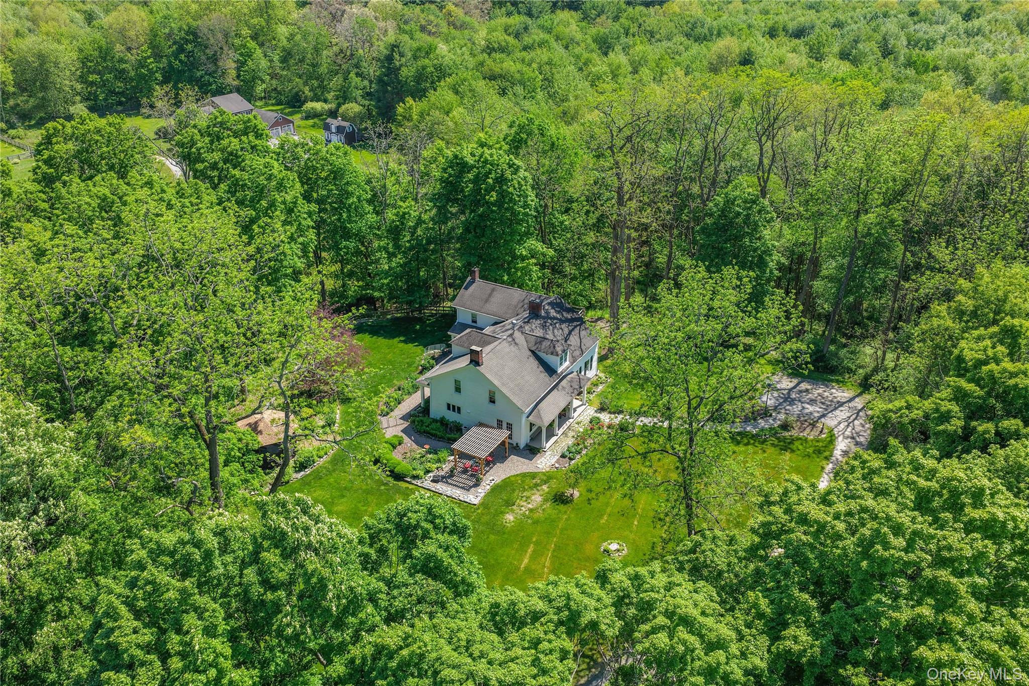 121 Coutant Road – For Sale