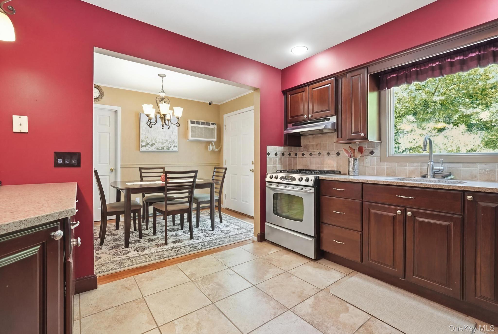 41 Semon Road – For Sale photo 6