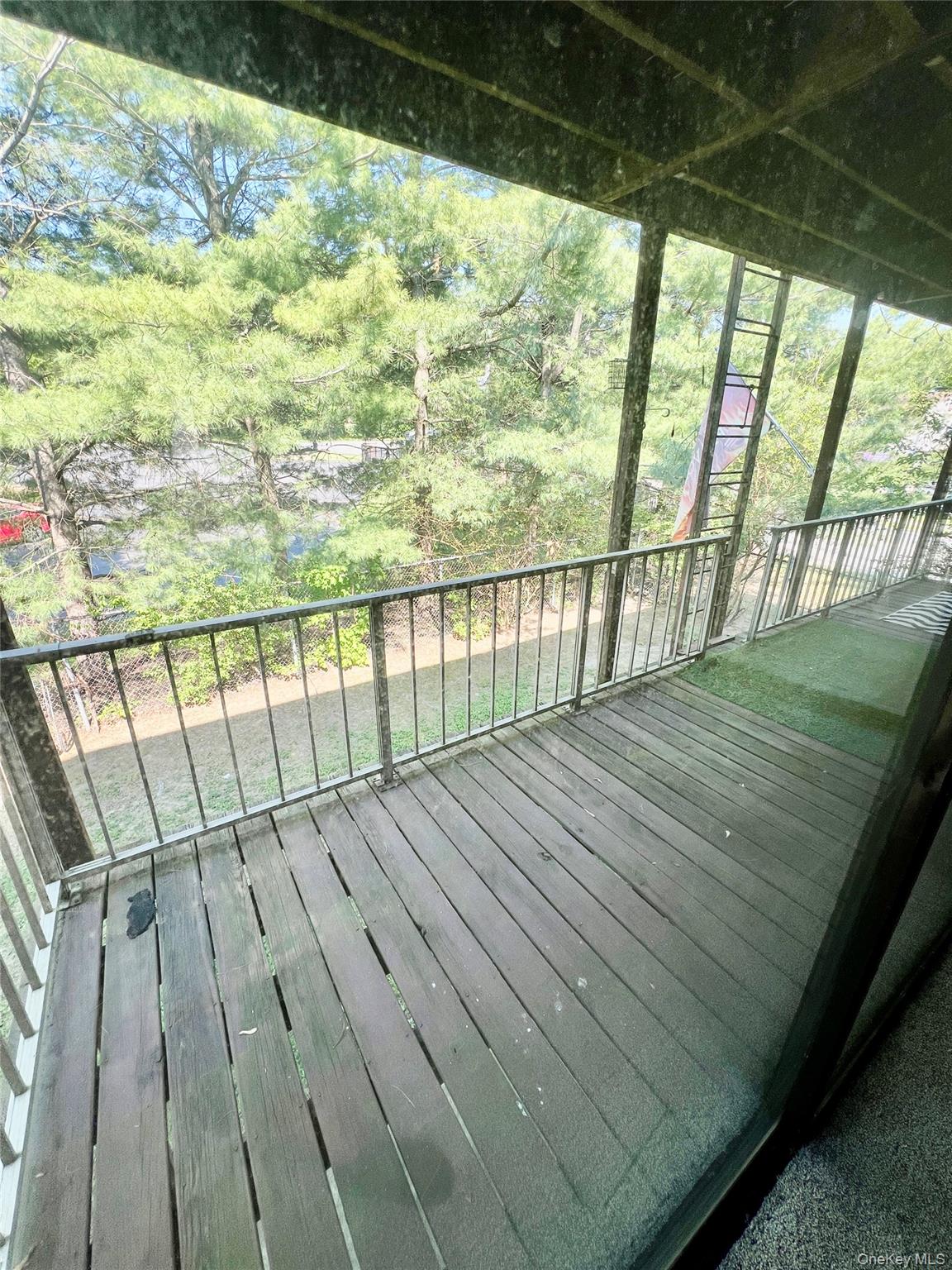 20 Pierces Road, Unit 3 photo 10