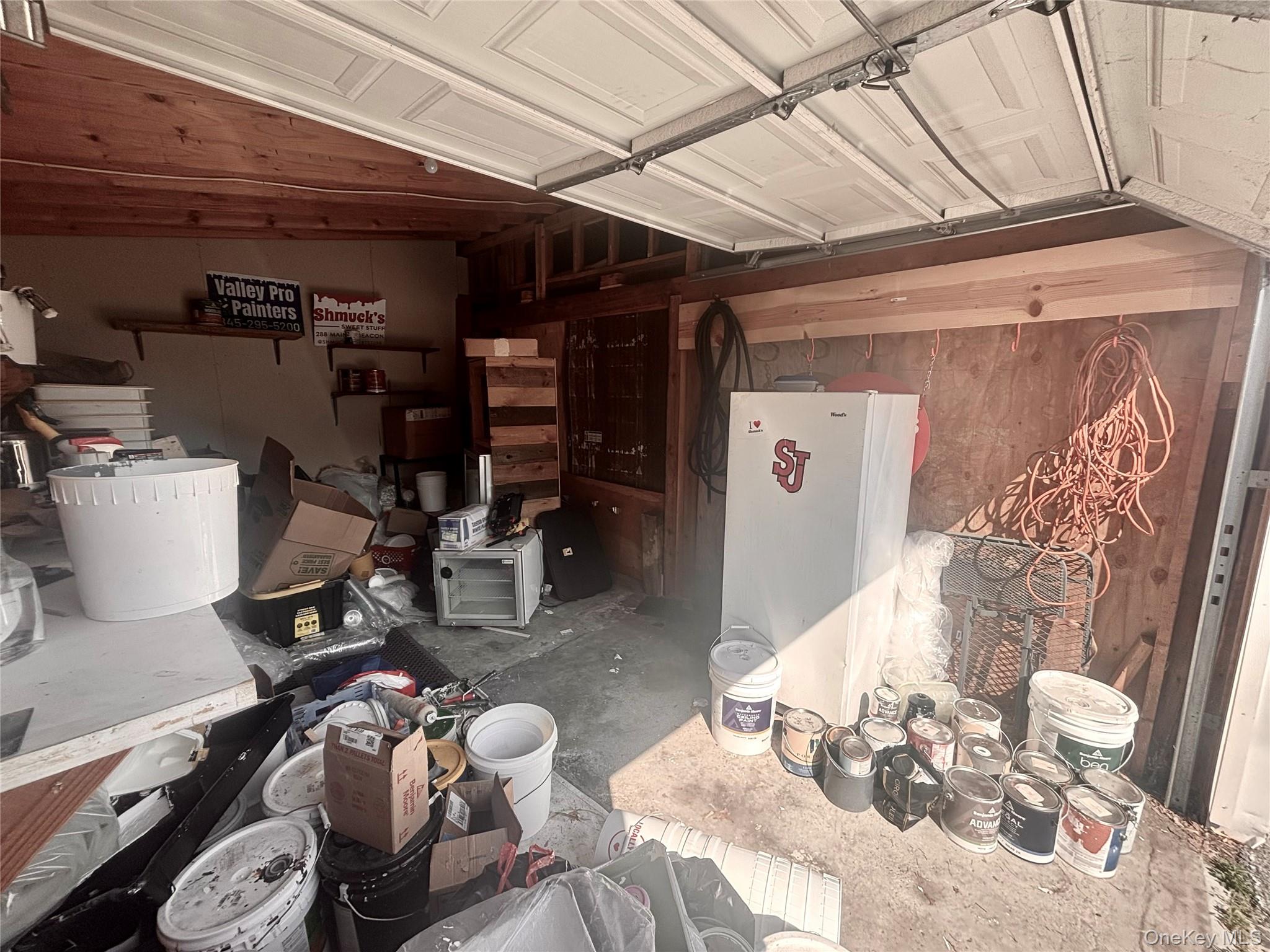 28 Davis Street, Unit Garage photo 3