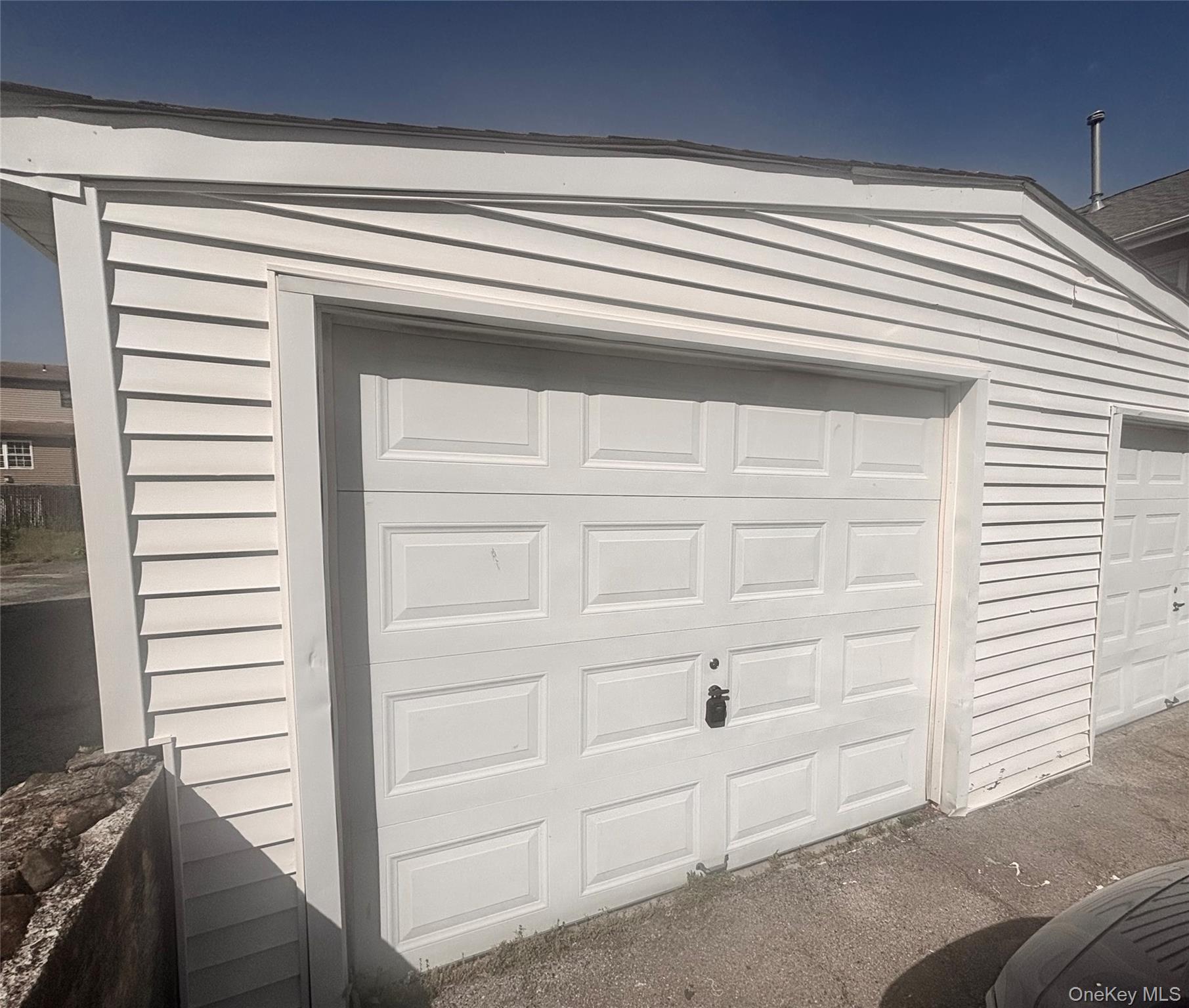 28 Davis Street, Unit Garage