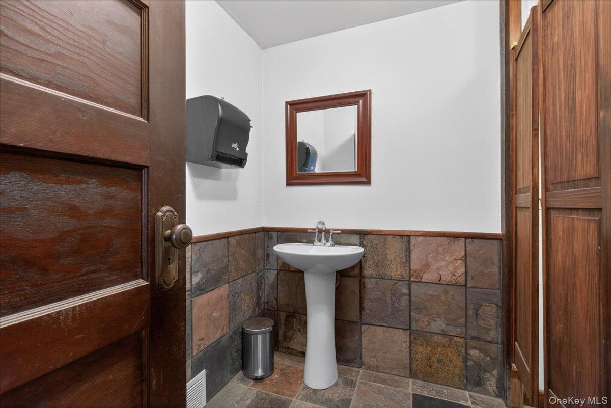 7134 State Route 66 – For Sale photo 25