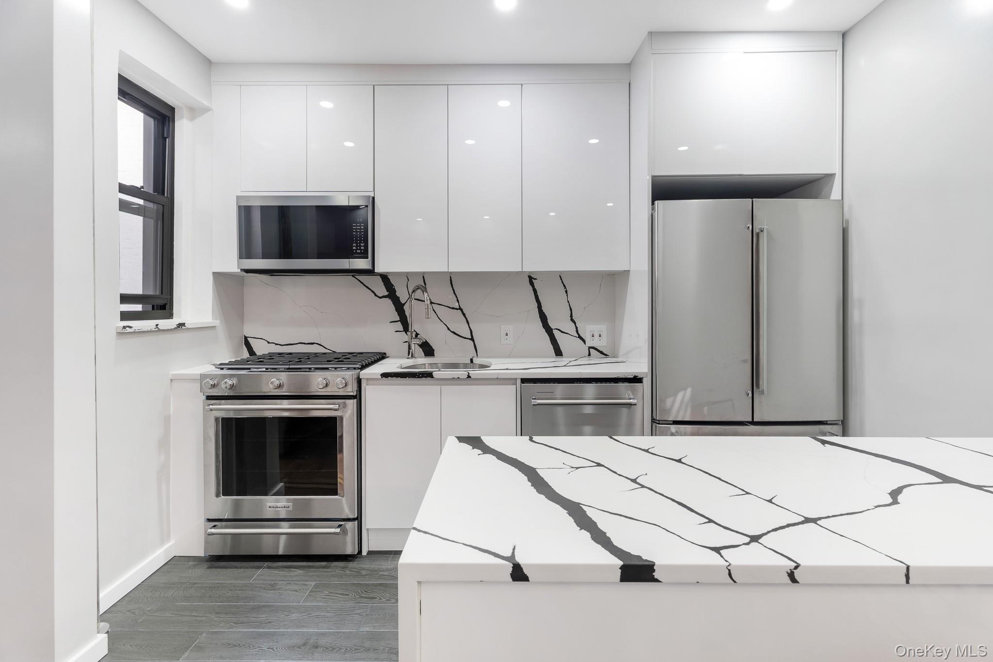 7119 Shore Road, Unit 2C photo 3