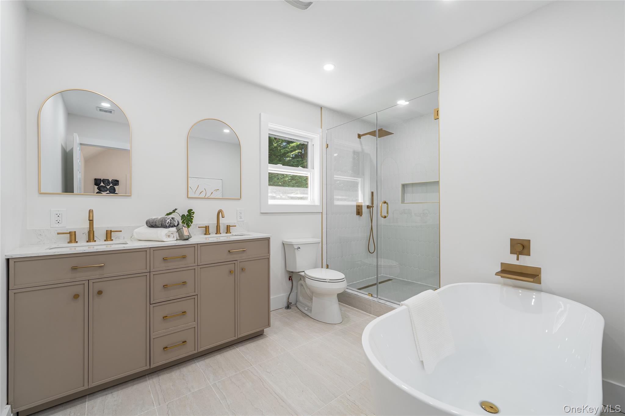 2 Heather Drive – For Sale photo 11