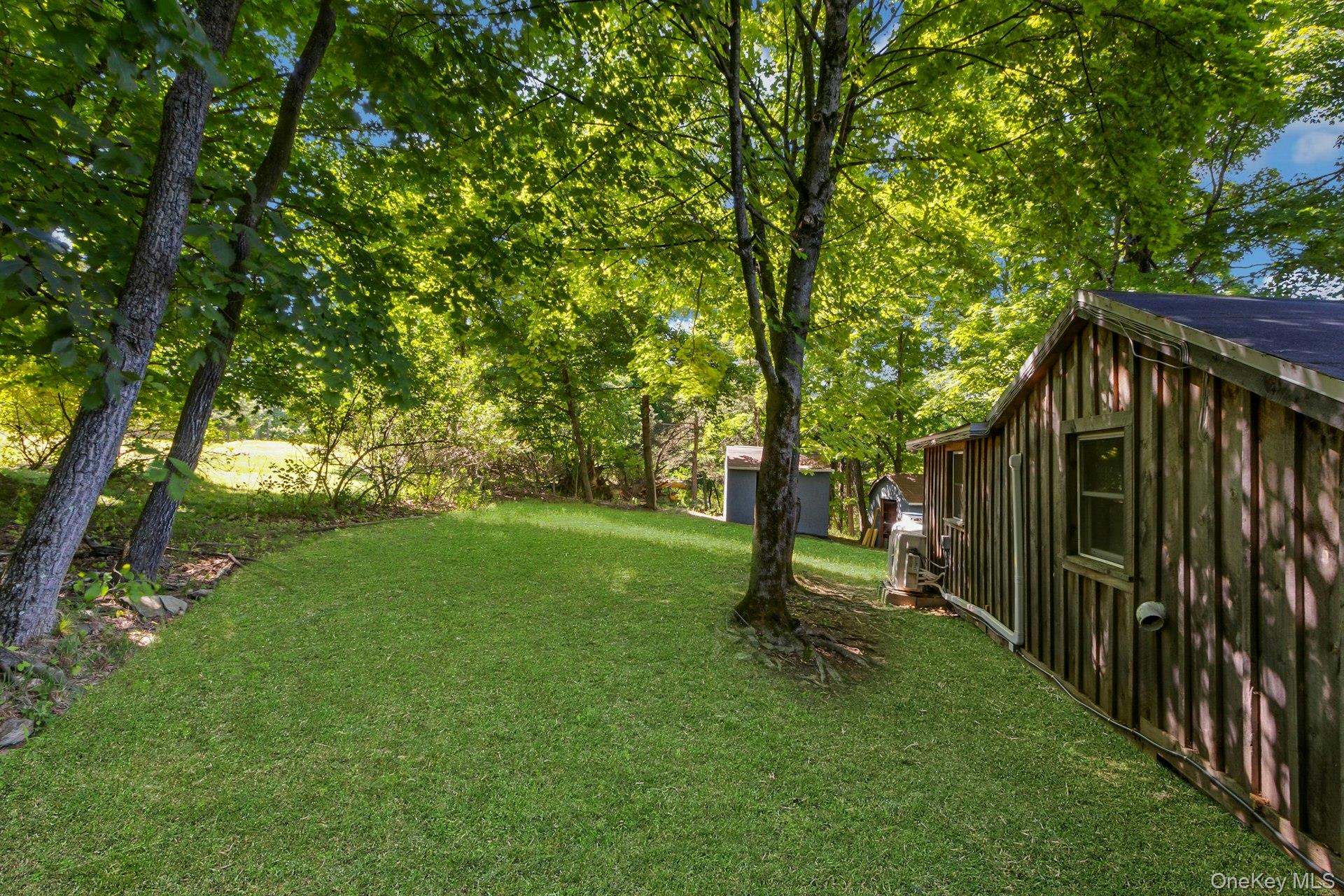 6 Woods Road – For Sale photo 37