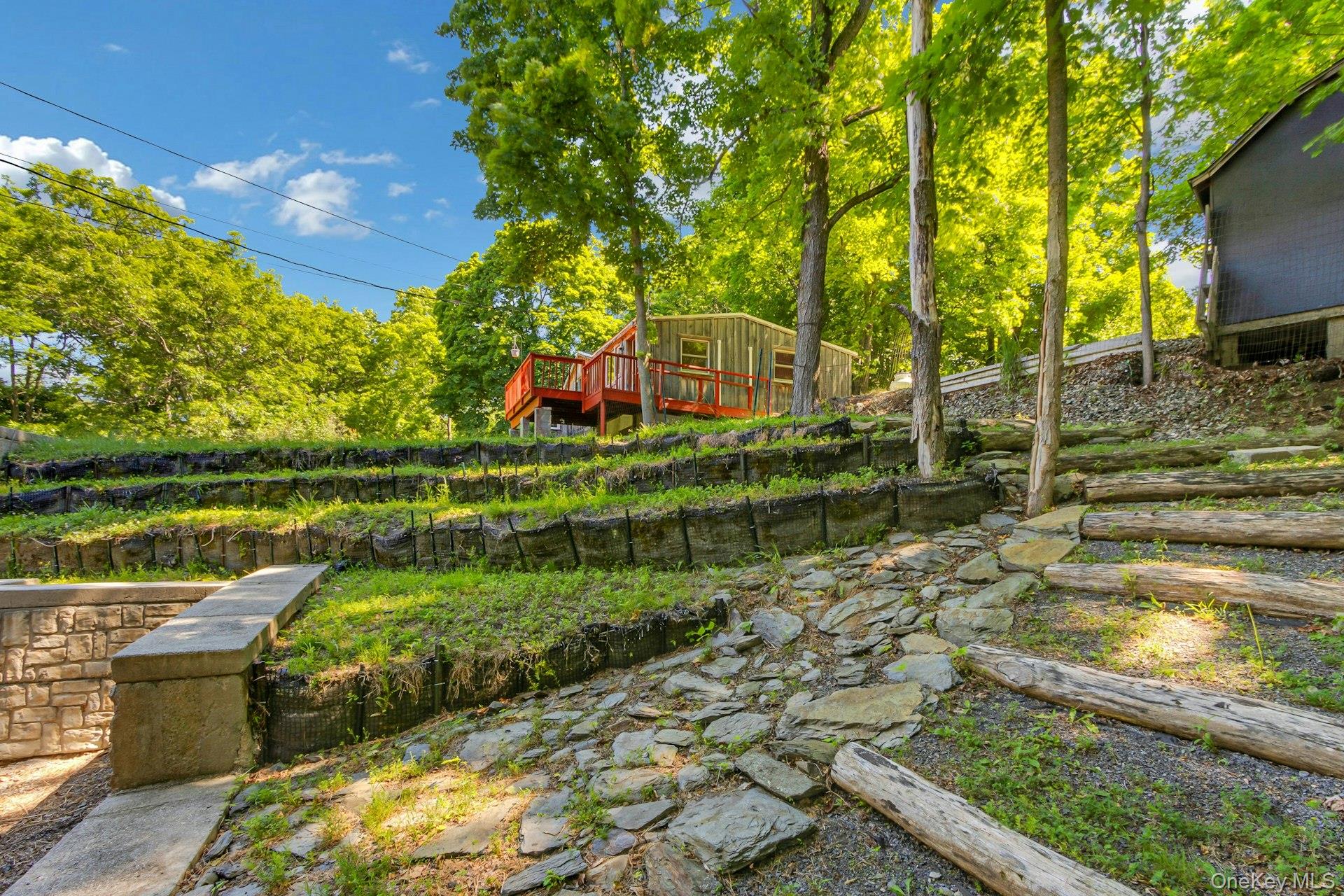 6 Woods Road – For Sale photo 36