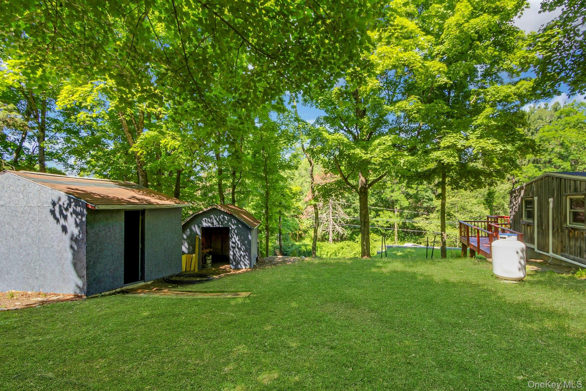 6 Woods Road – For Sale photo 38