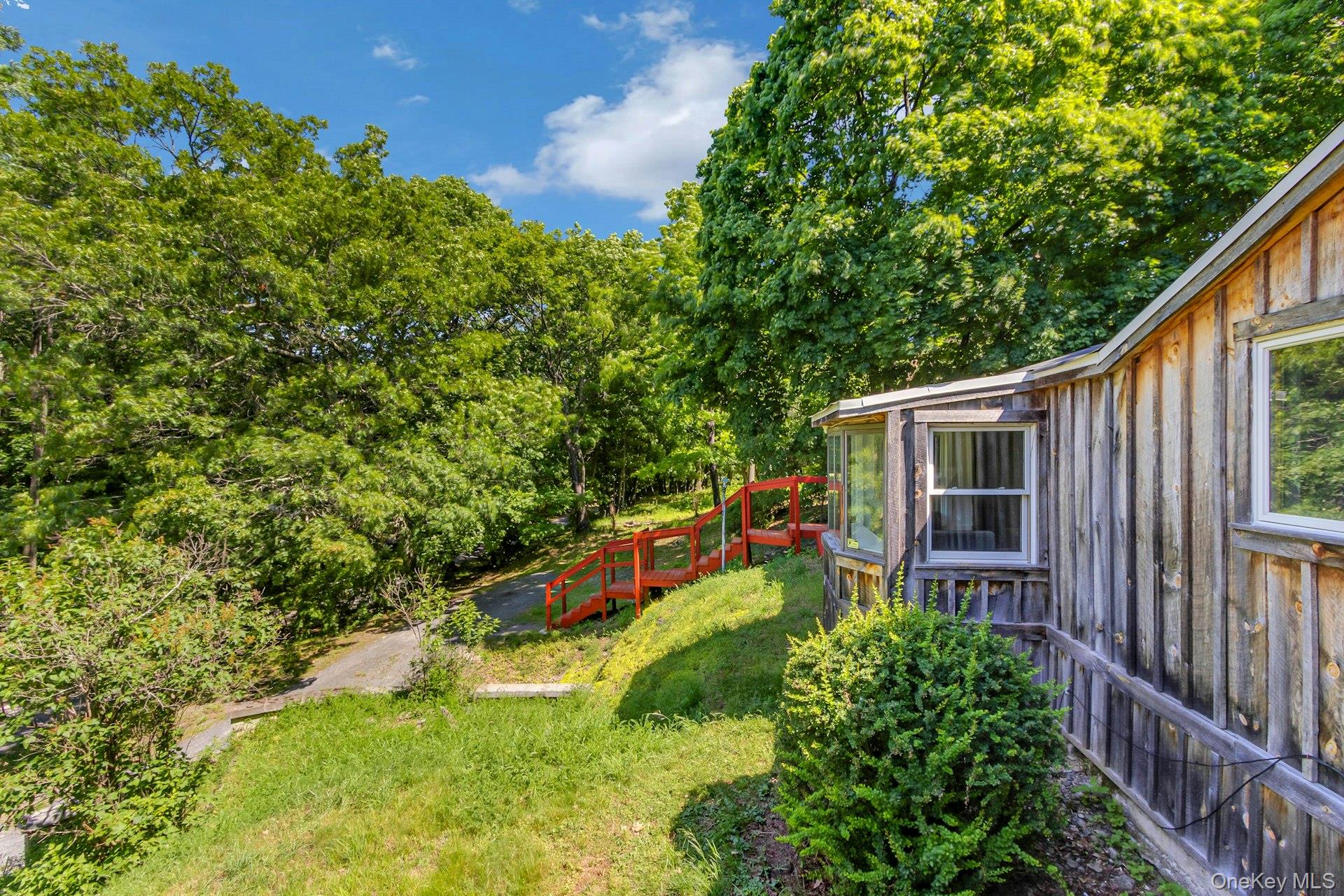 6 Woods Road – For Sale photo 26