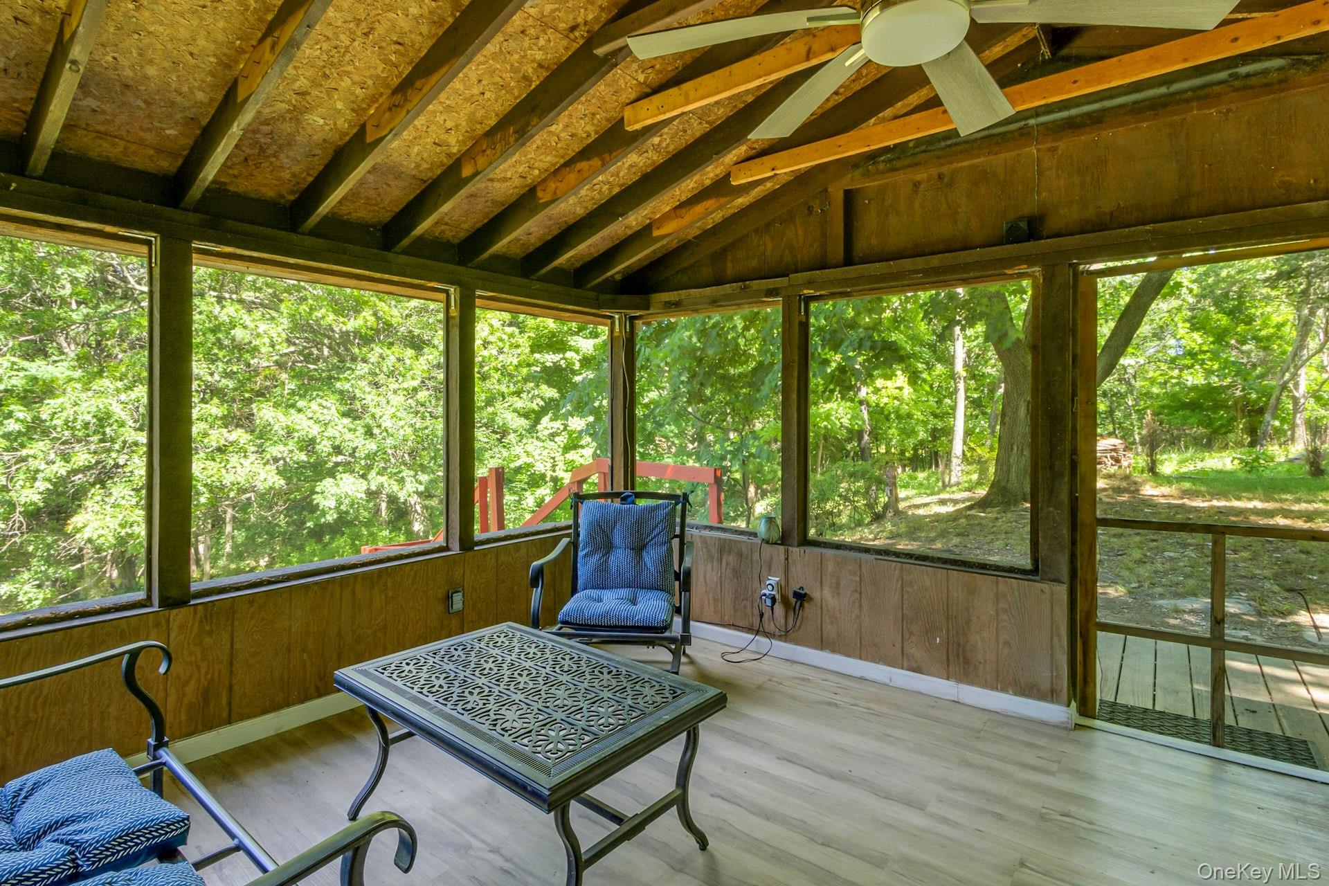 6 Woods Road – For Sale photo 21