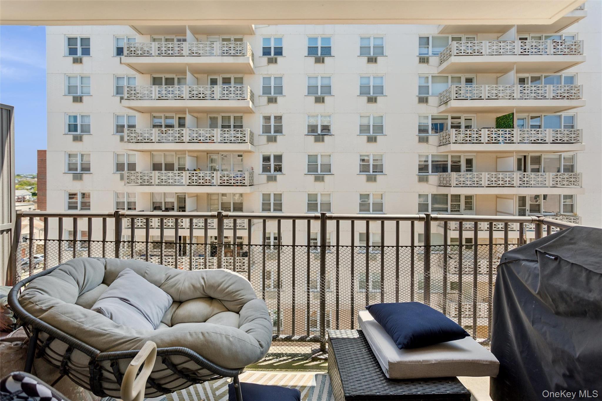 420 Shore Road, Unit 5E photo 24