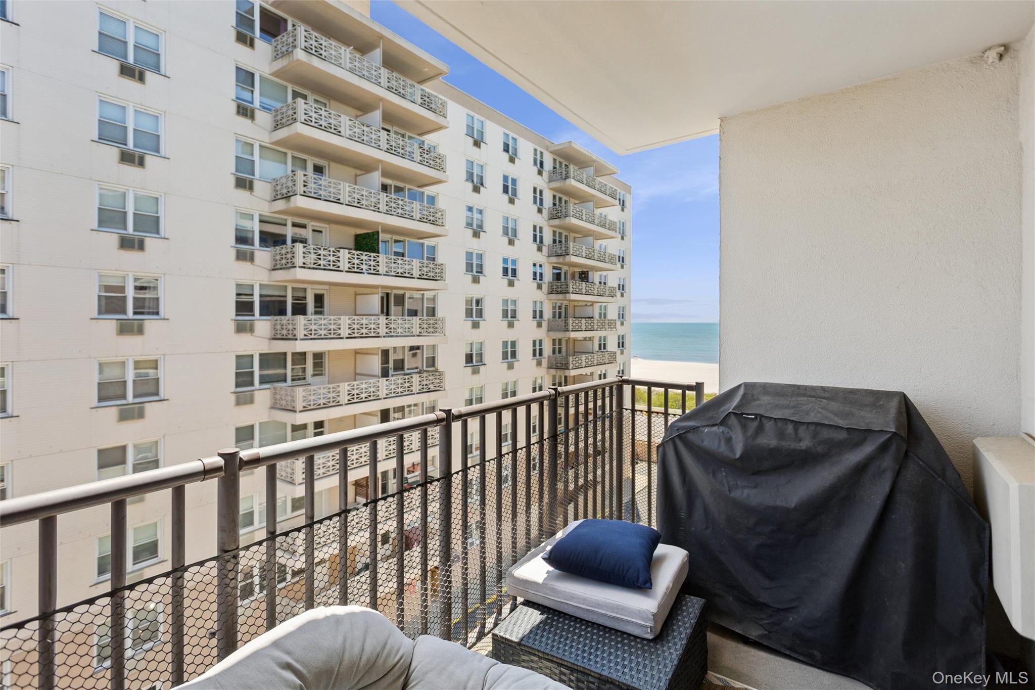 420 Shore Road, Unit 5E photo 20