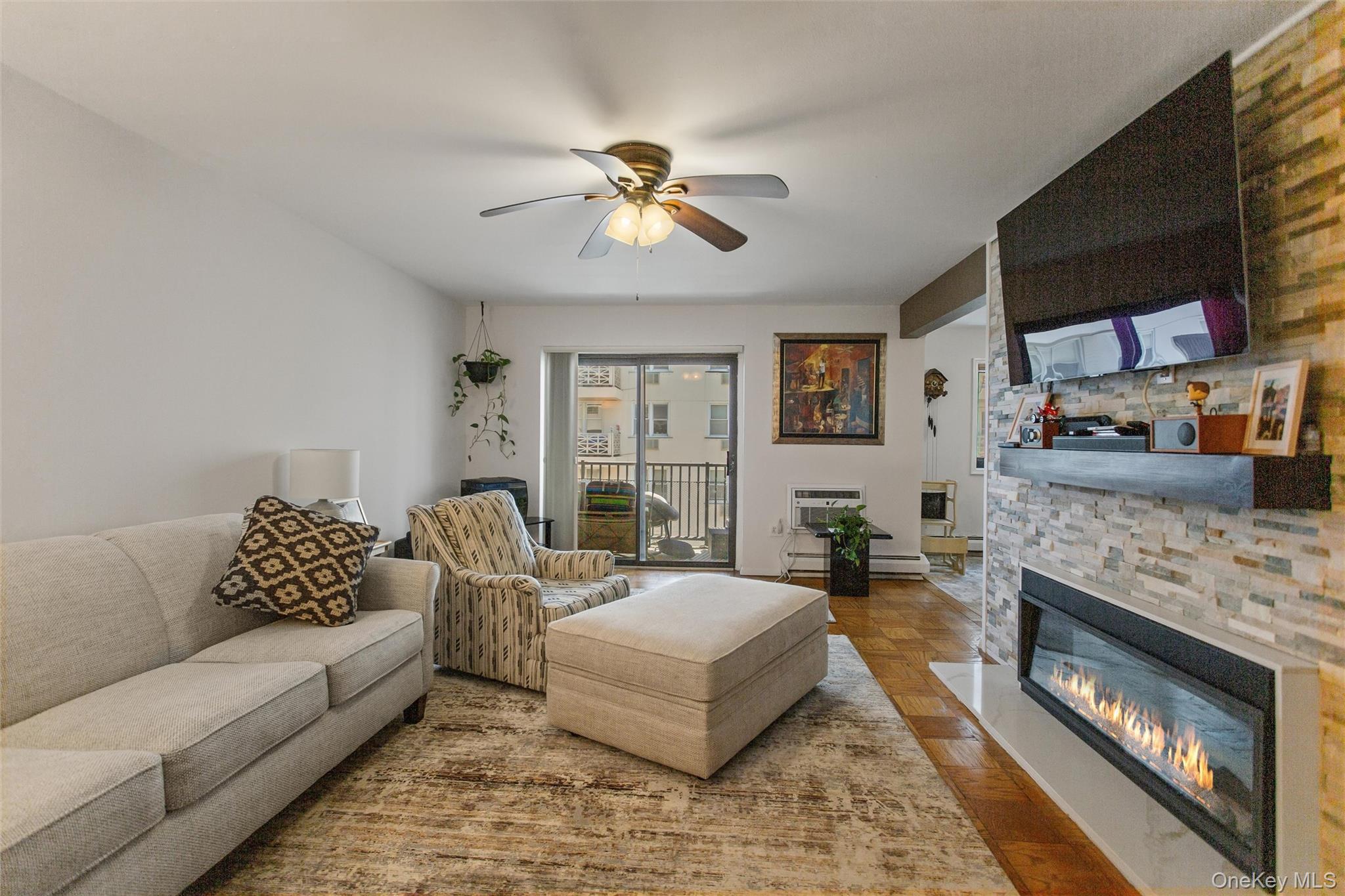 420 Shore Road, Unit 5E photo 9