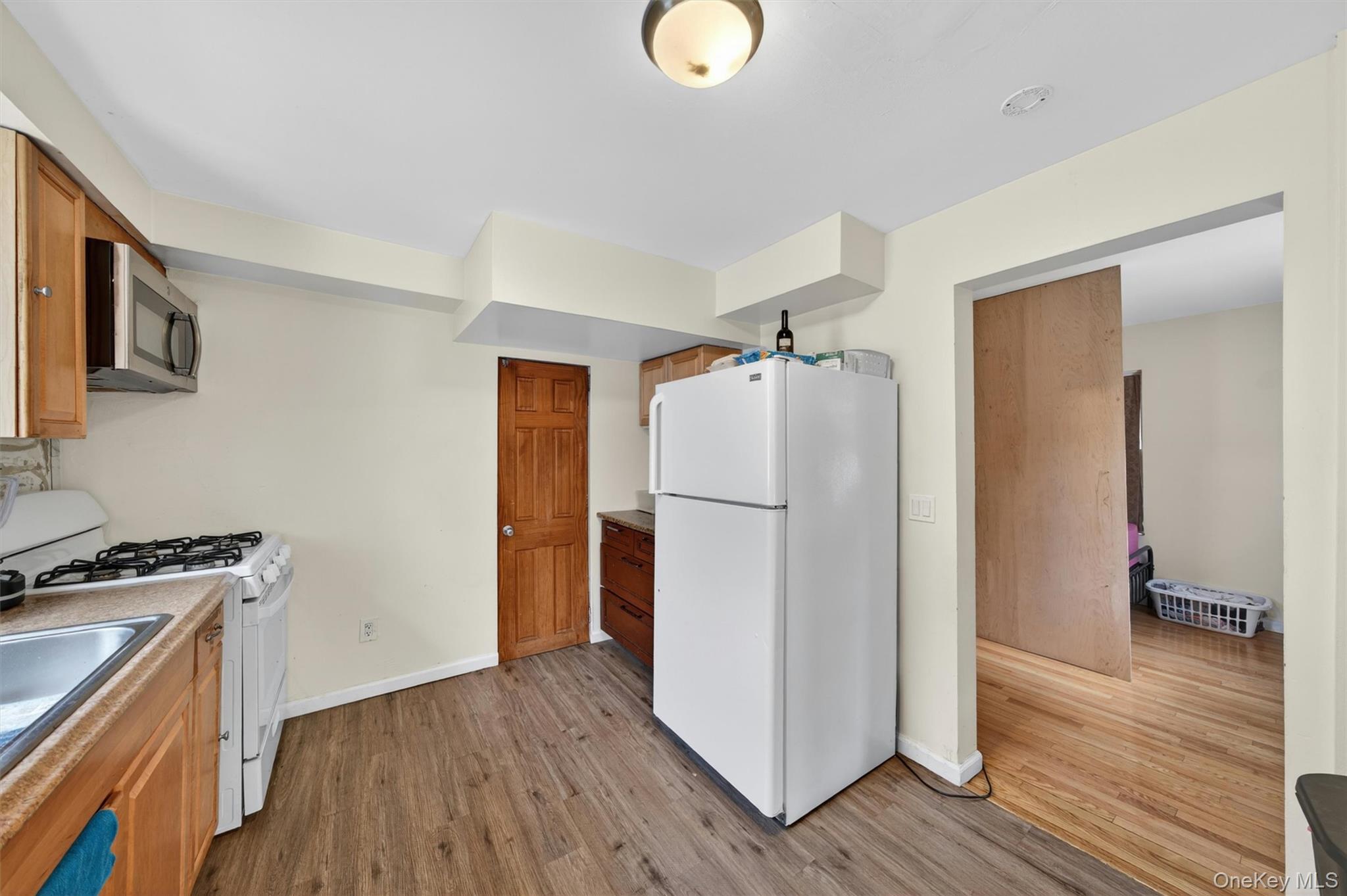21 Dolson Avenue – For Sale photo 8