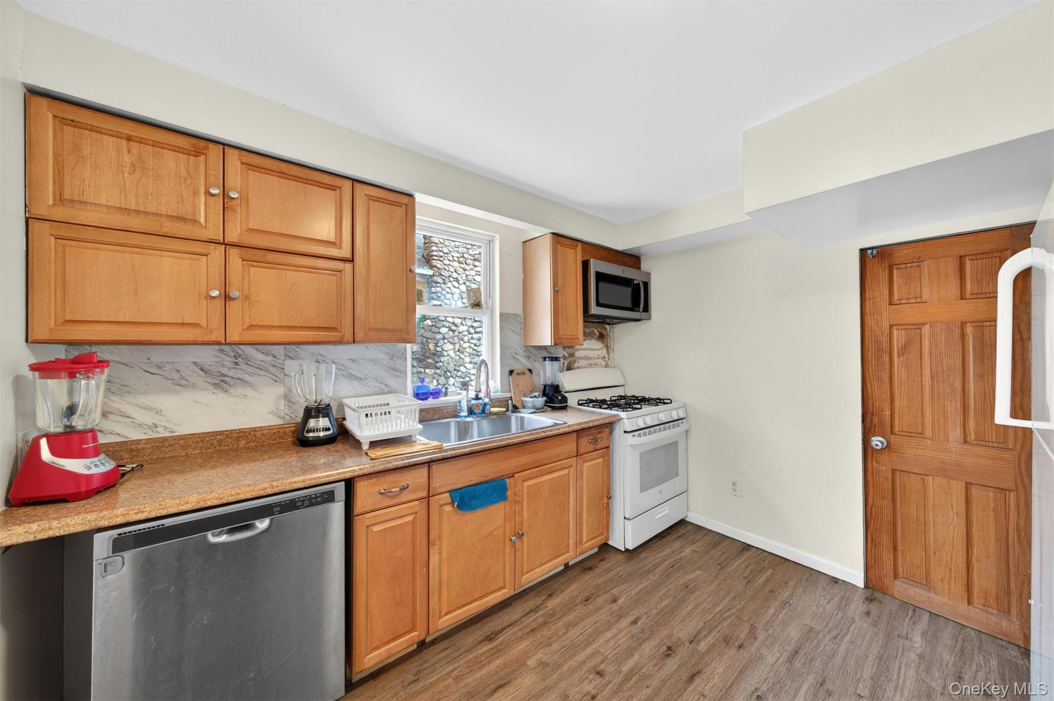 21 Dolson Avenue – For Sale photo 7