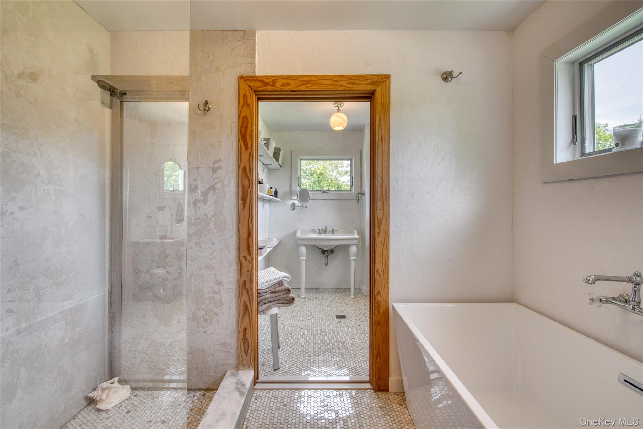 745 Golfview Court – For Rent photo 12
