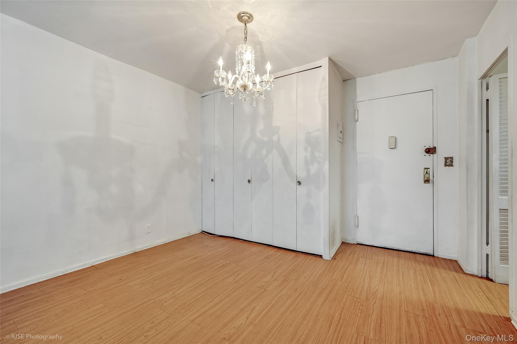 39-65 52 St., Unit 2H photo 5