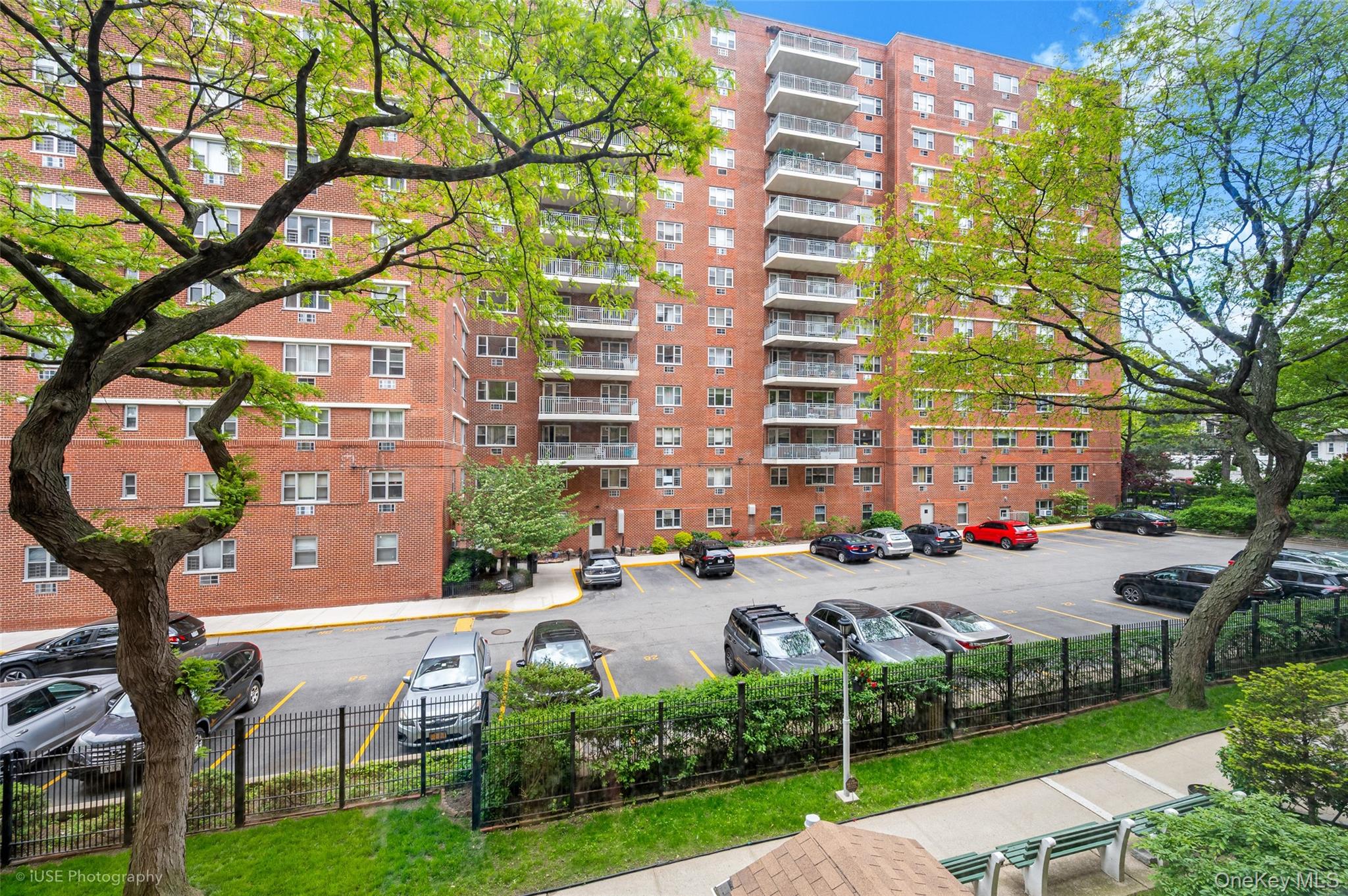 39-65 52 St., Unit 2H photo 15