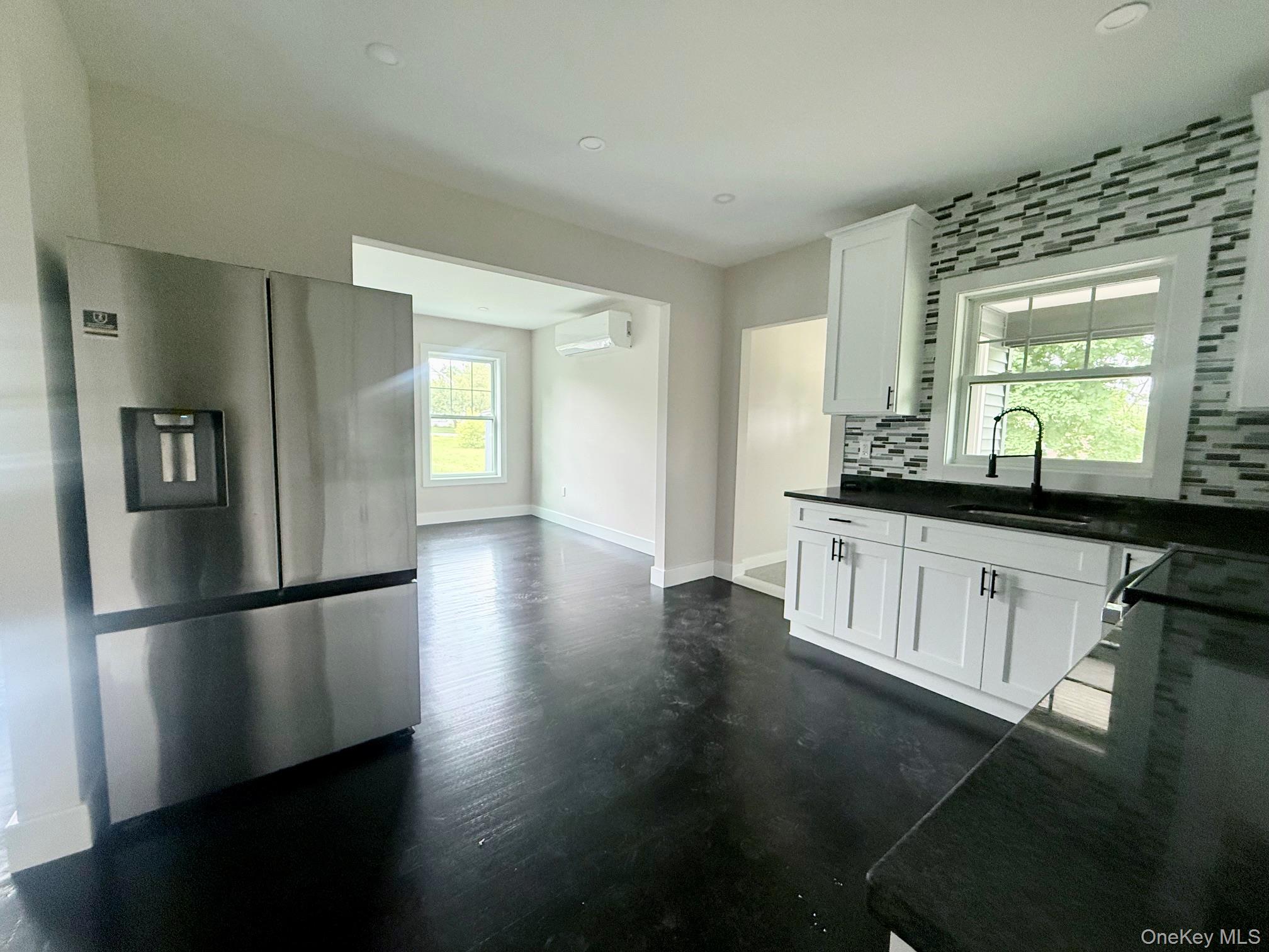 7 Frost Lane – For Sale photo 10