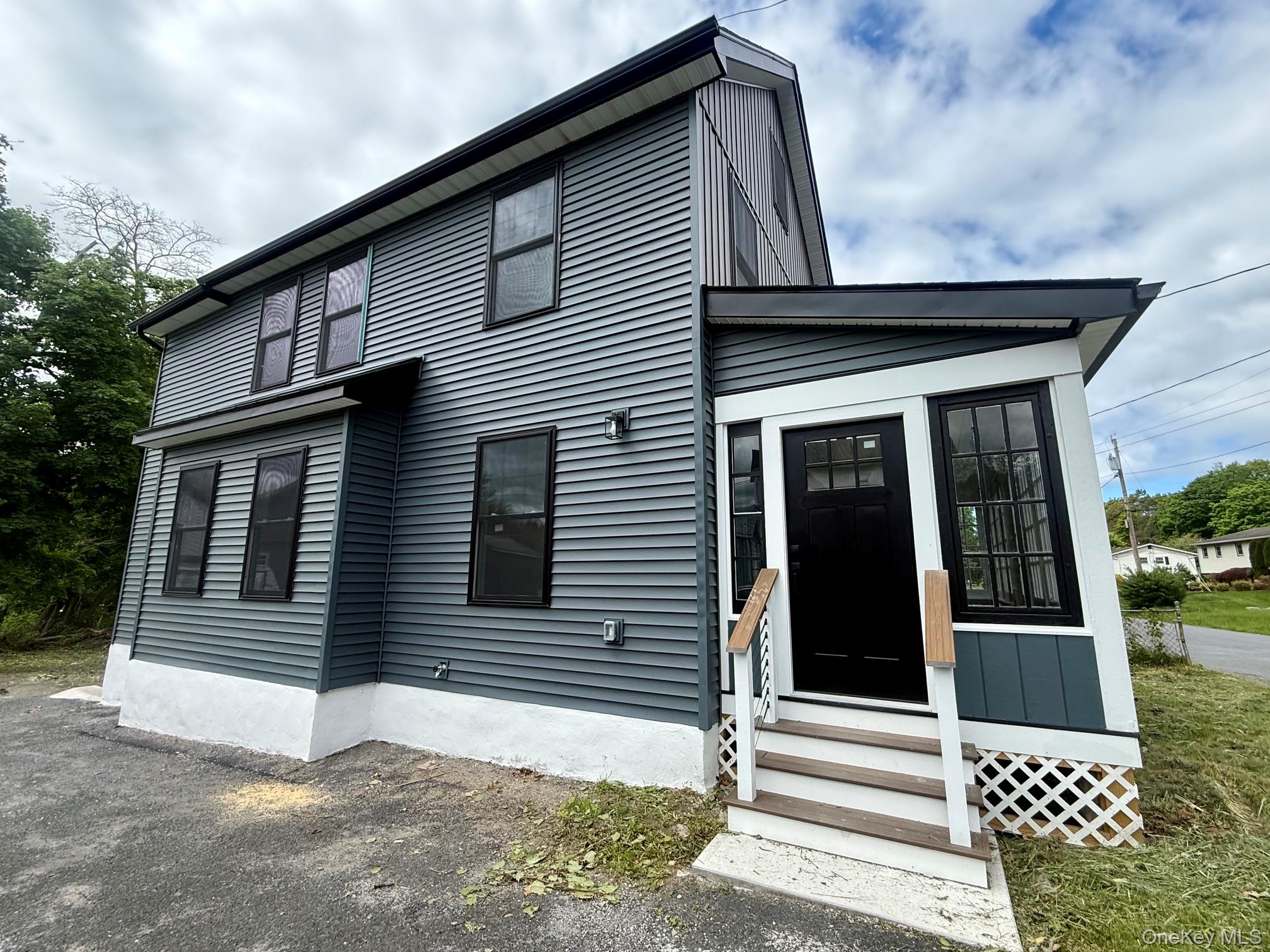 7 Frost Lane – For Sale photo 3