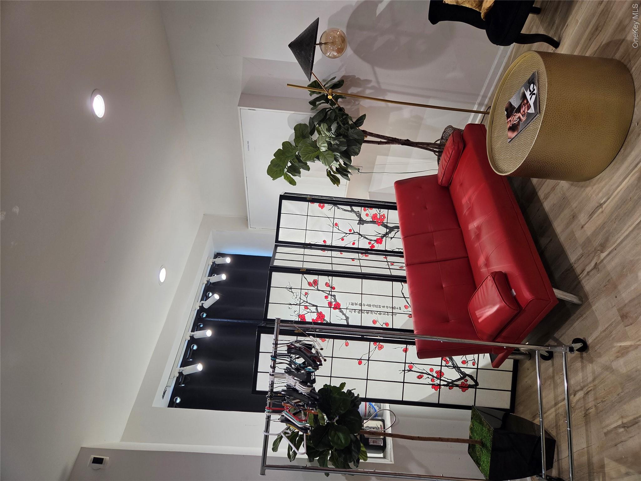 72 s central Avenue – For Rent photo 6