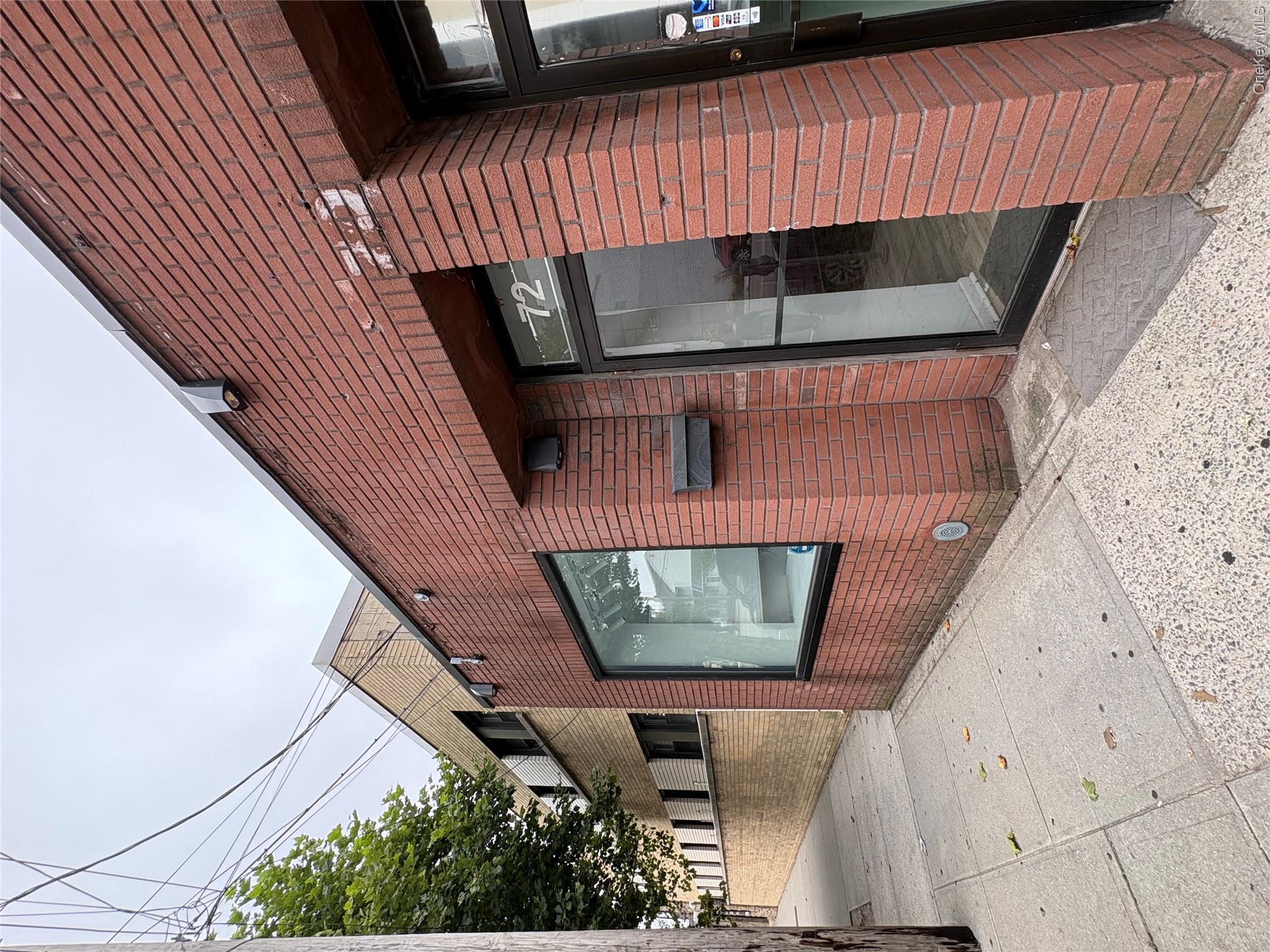 72 s central Avenue – For Rent photo 2