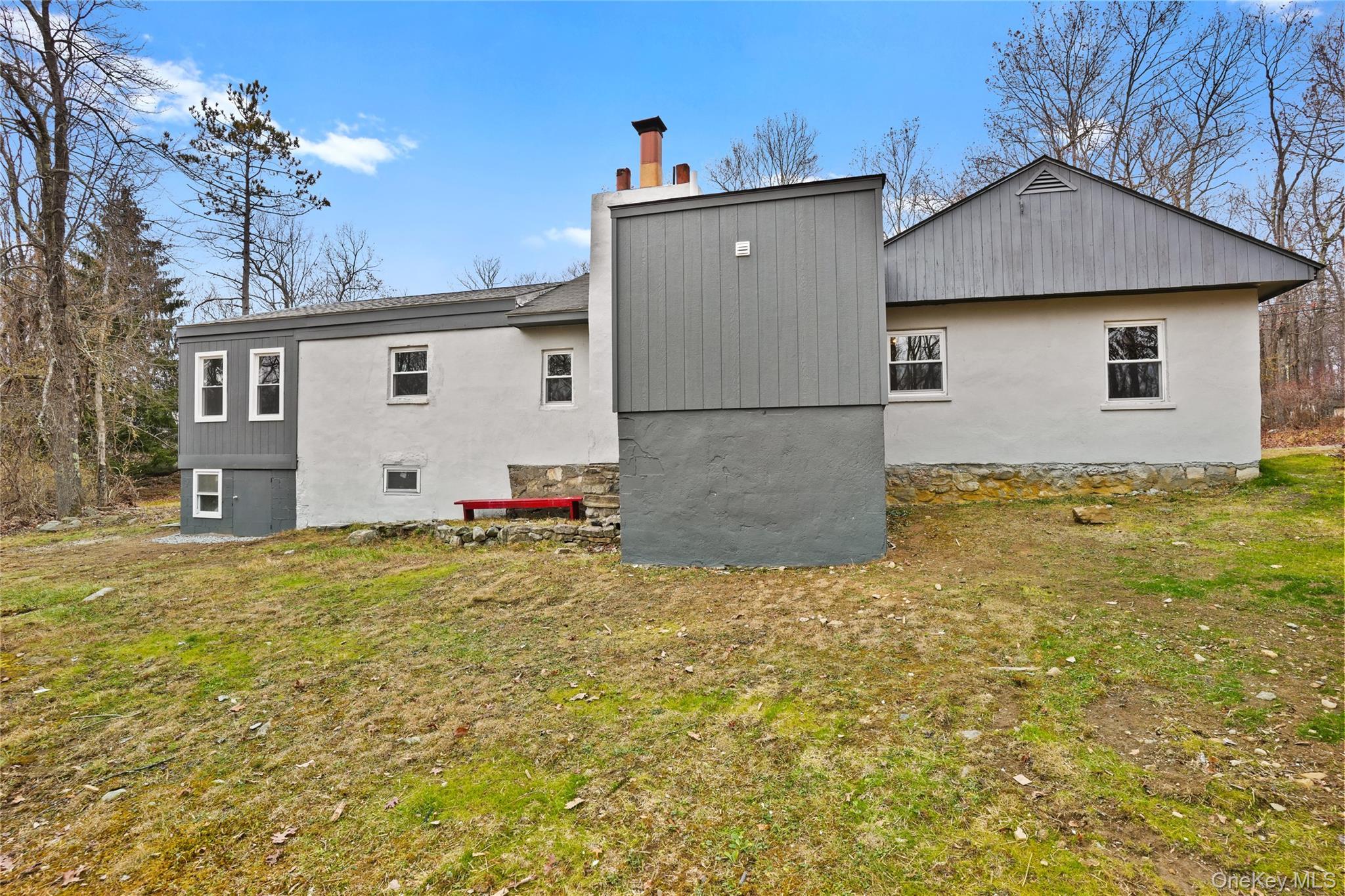 517 E Mountain Road N, Unit 515-517 photo 25