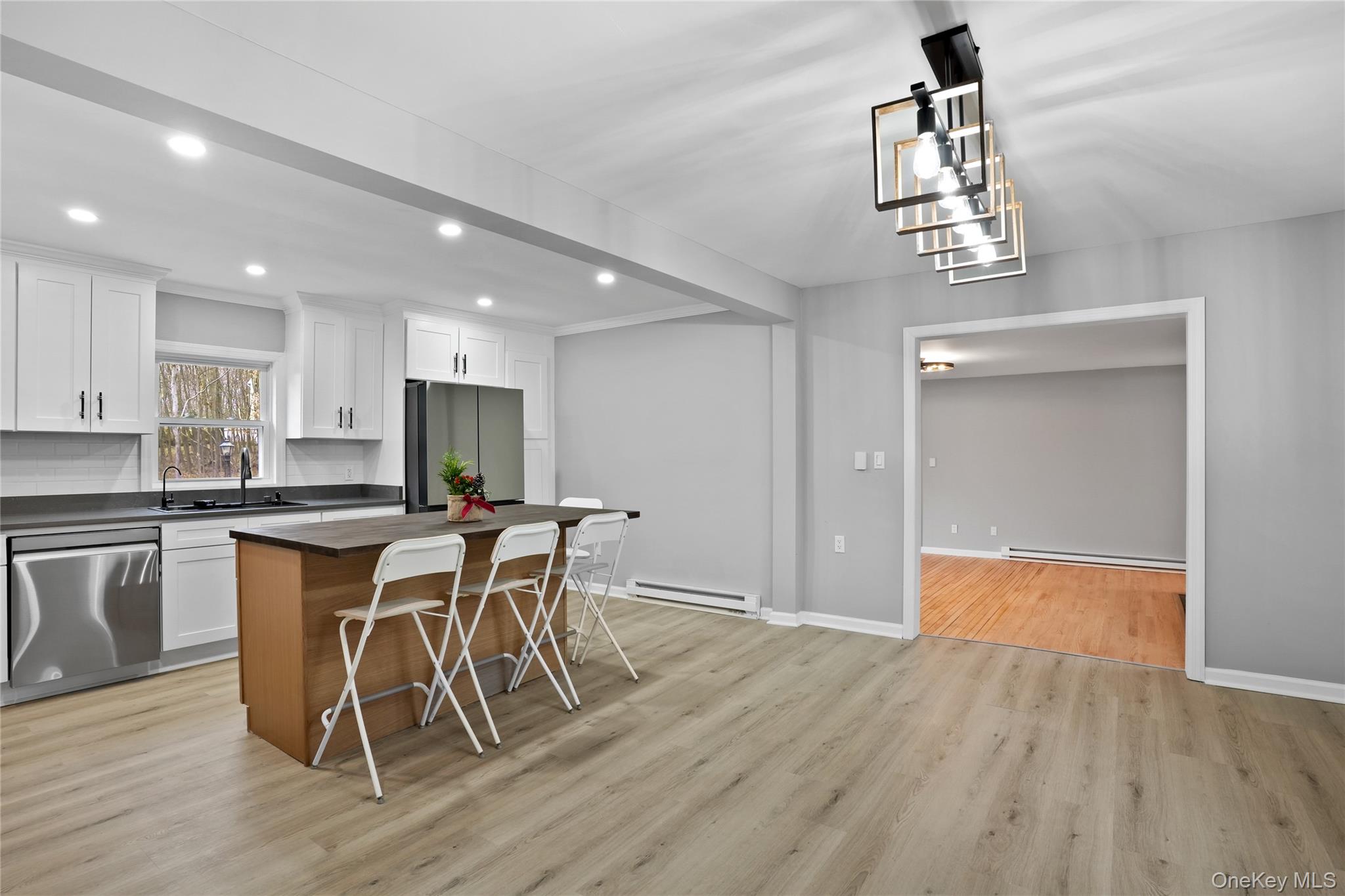 517 E Mountain Road N, Unit 515-517 photo 6