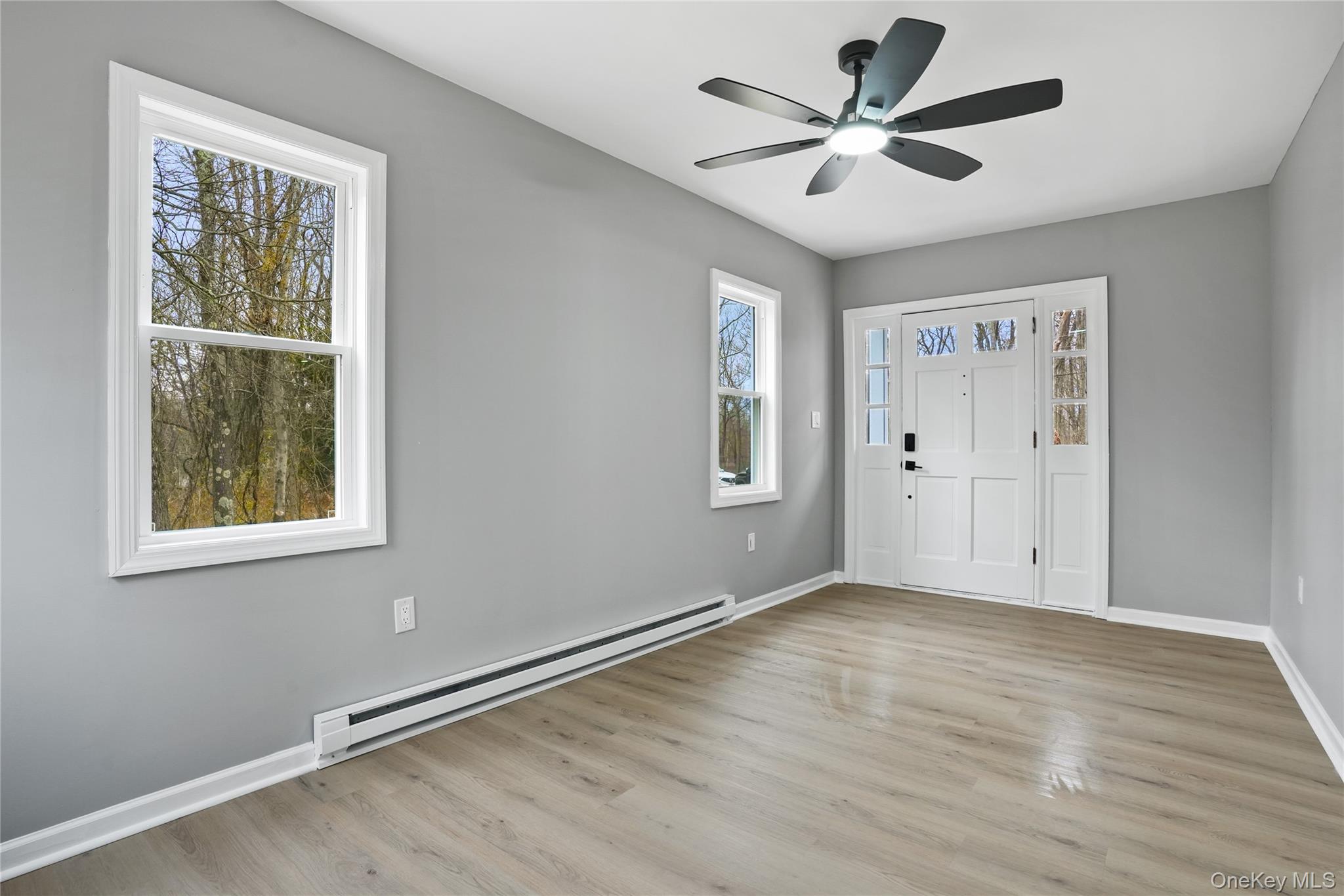 517 E Mountain Road N, Unit 515-517 photo 13