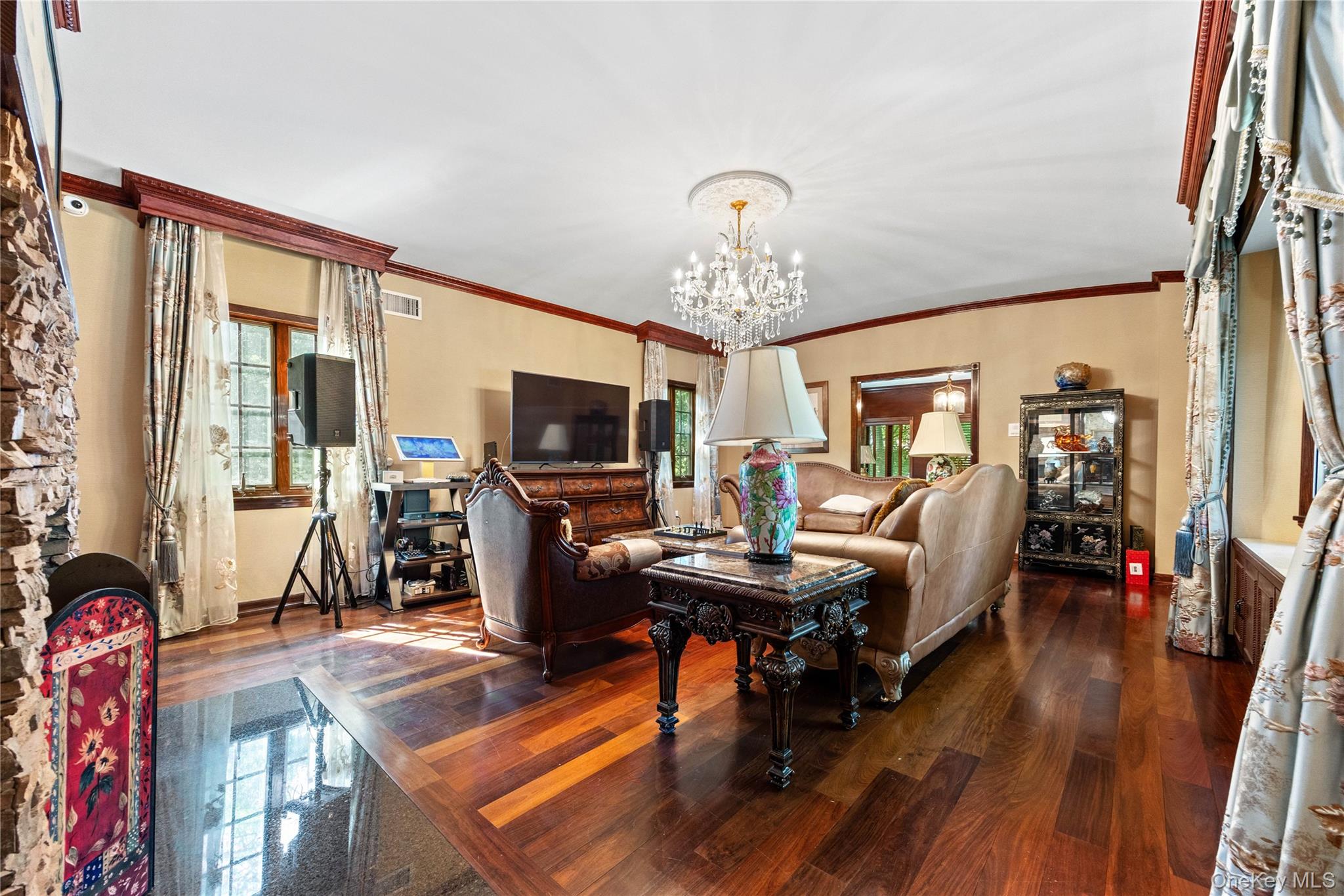 2 Rutland Road – For Sale photo 10