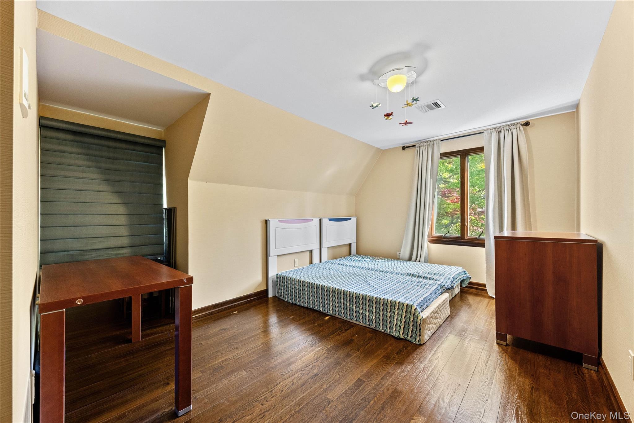 2 Rutland Road – For Sale photo 30