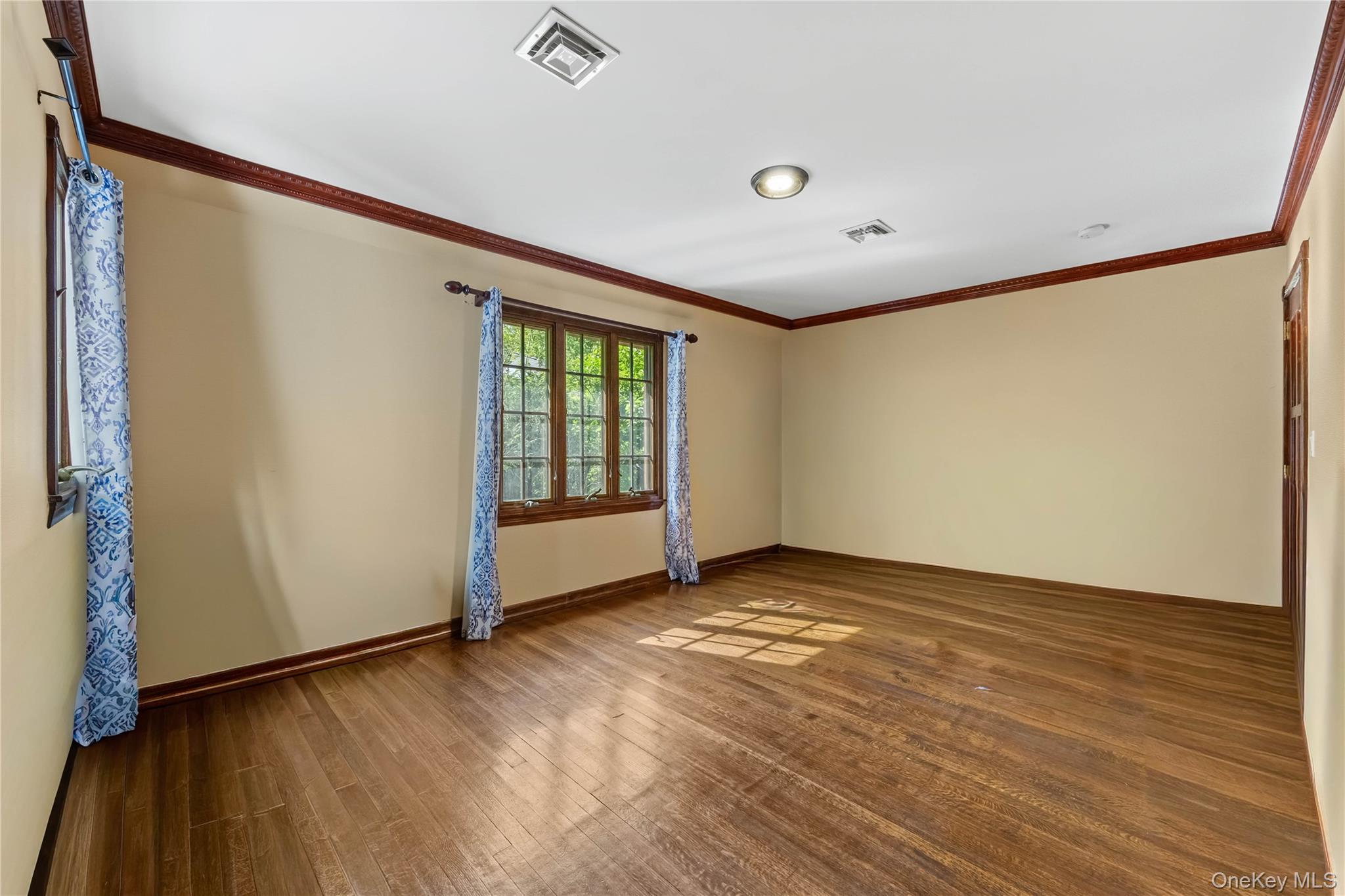 2 Rutland Road – For Sale photo 16