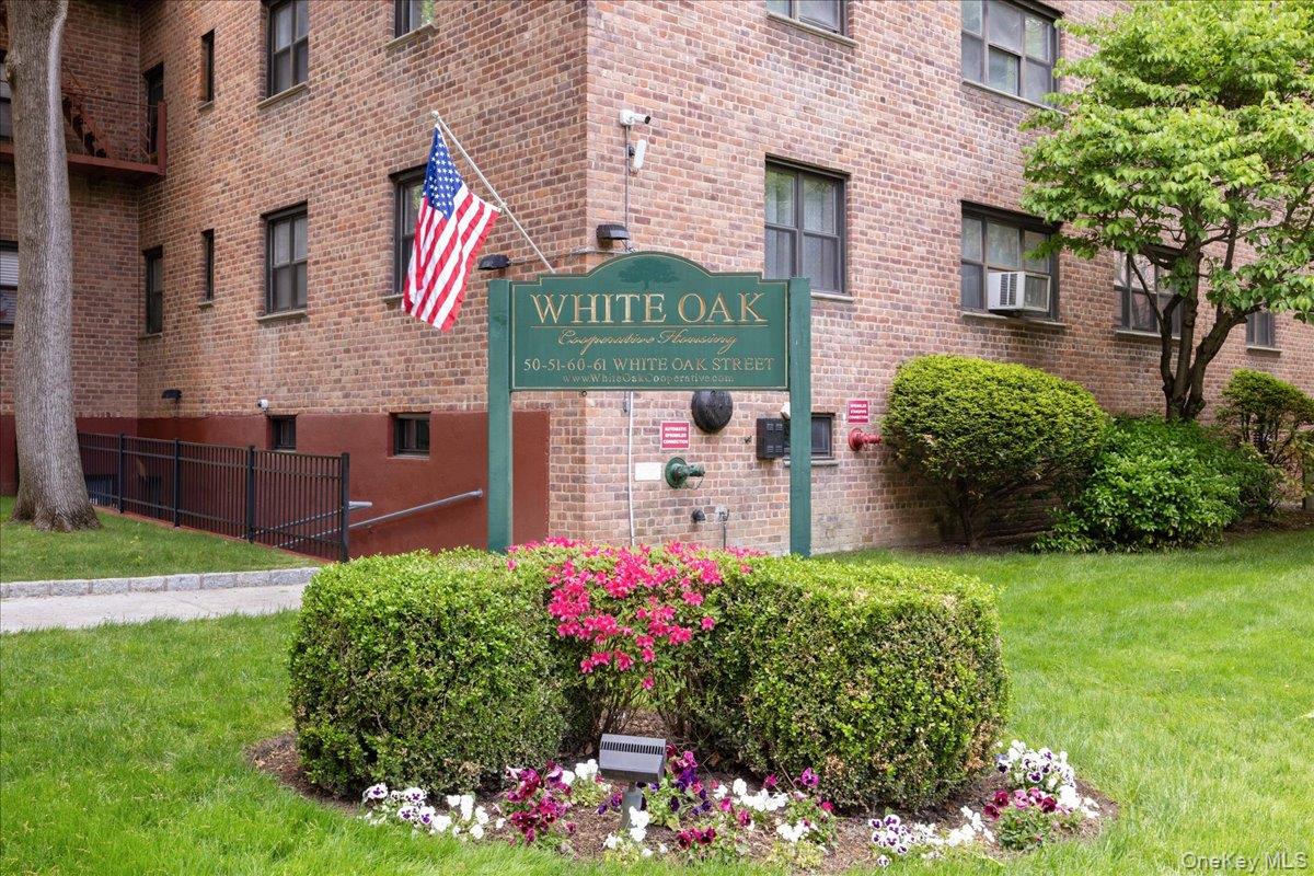 51 White Oak Street, Unit 4D