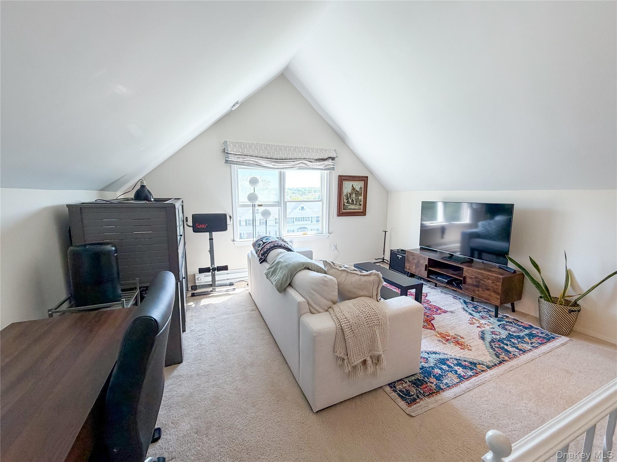 43 W Neck Road, Unit Apt 1 photo 10