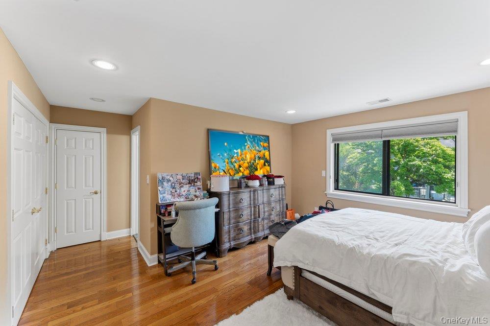 76 Estate Drive – For Sale photo 11