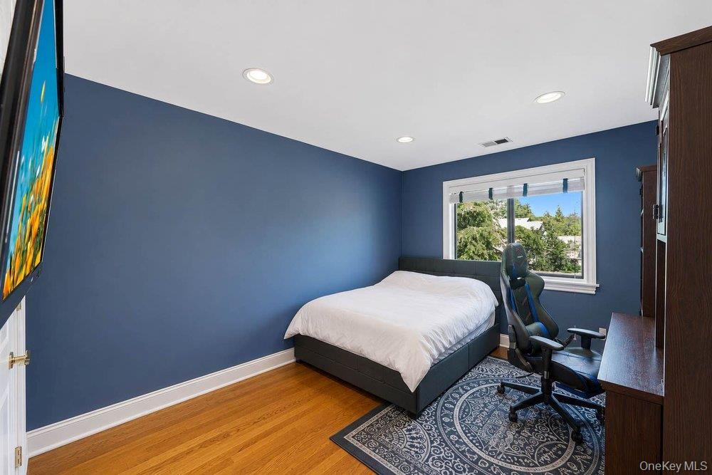 76 Estate Drive – For Sale photo 15