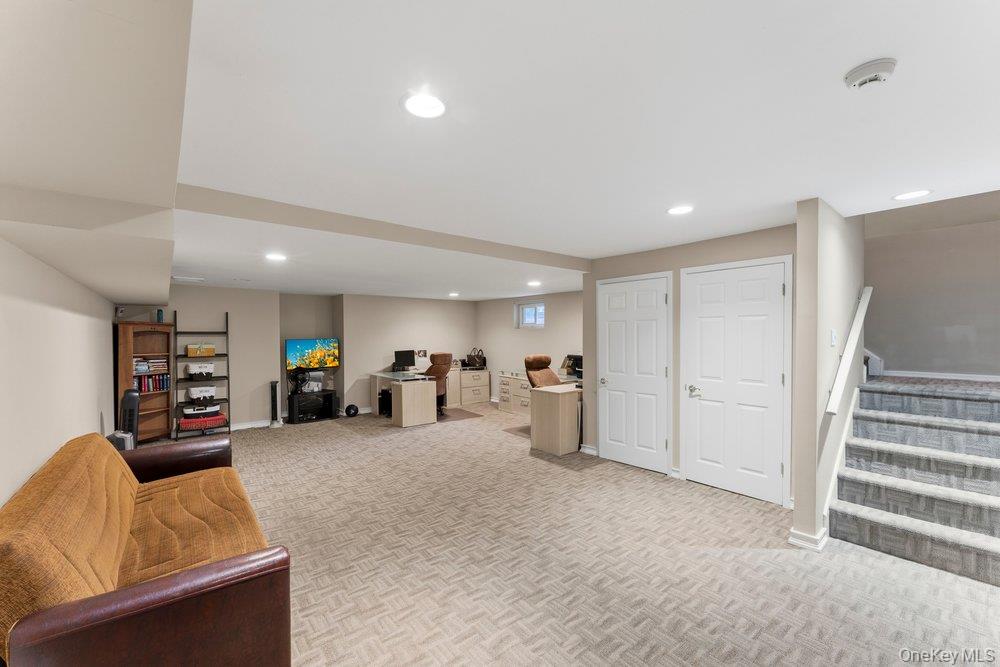 76 Estate Drive – For Sale photo 17