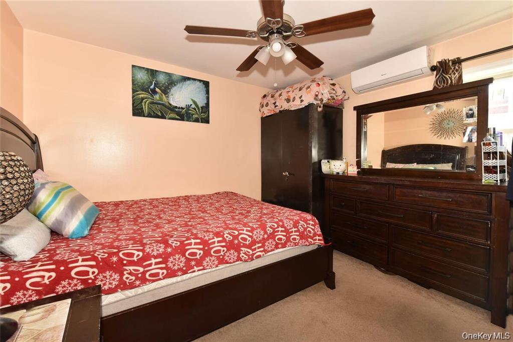542 East Meadow Avenue – For Rent photo 3