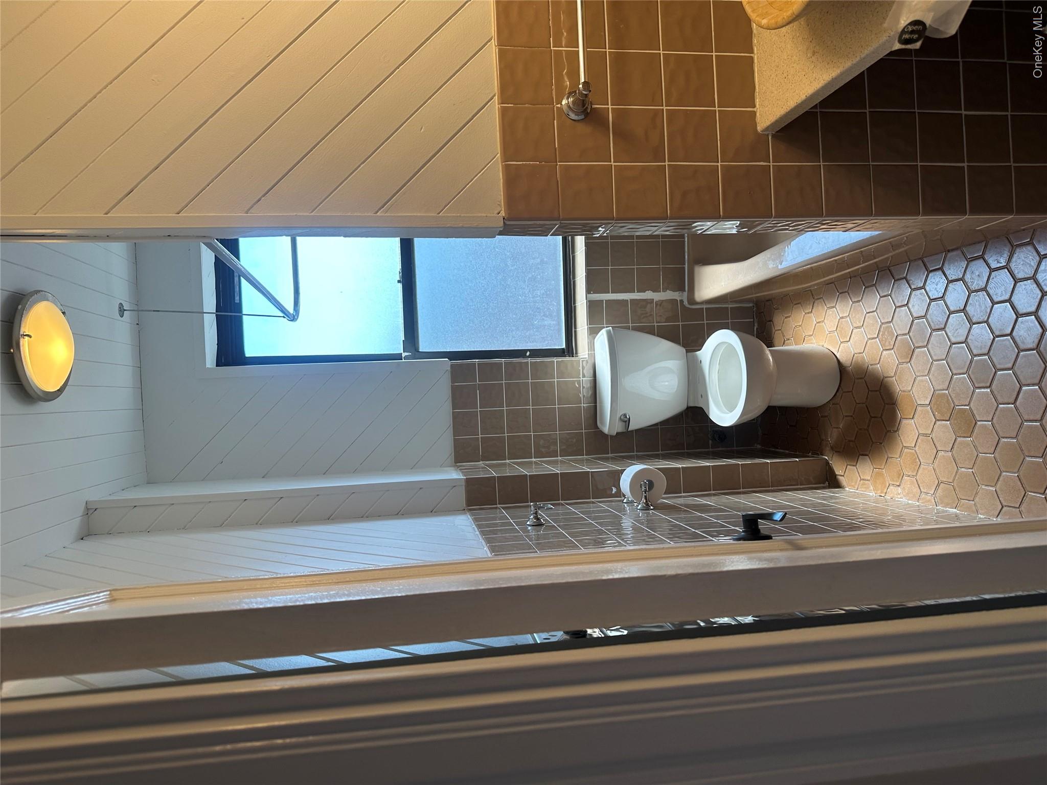 300 Main Street, Unit 6K photo 7