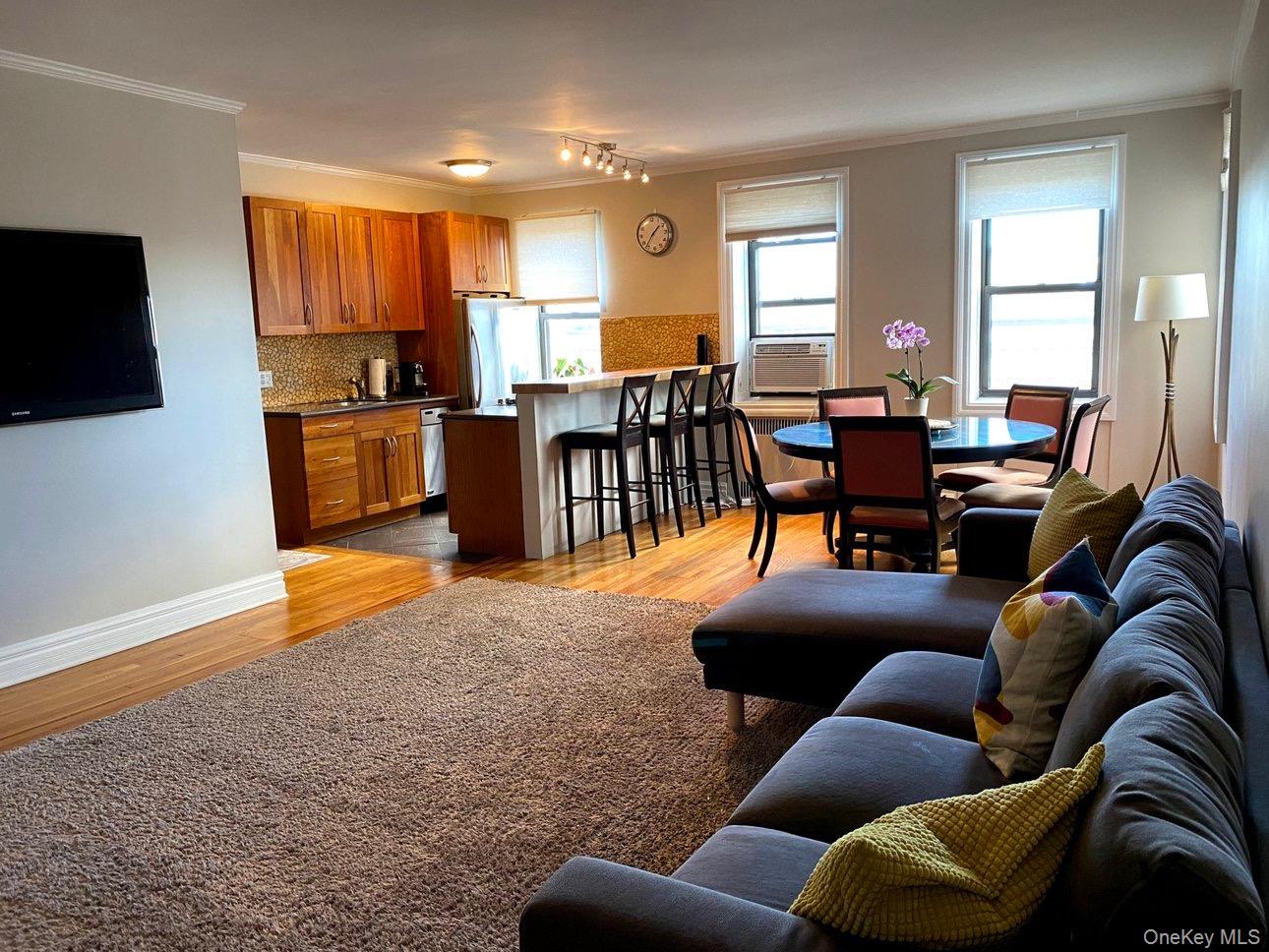 300 Main Street, Unit 6K photo 10